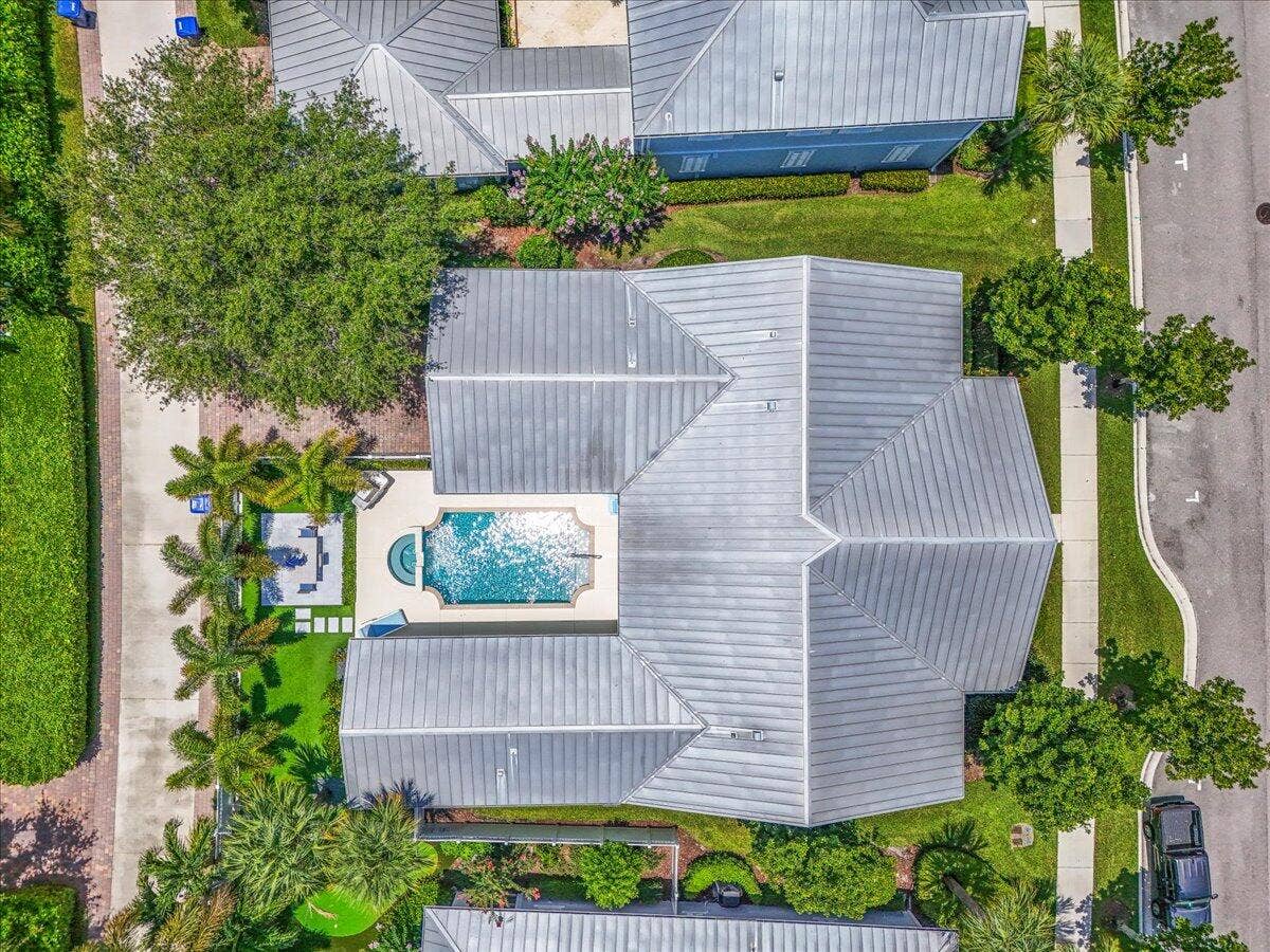 1162 Tropical Drive, Jupiter, FL 33458 Drone Shot Overview