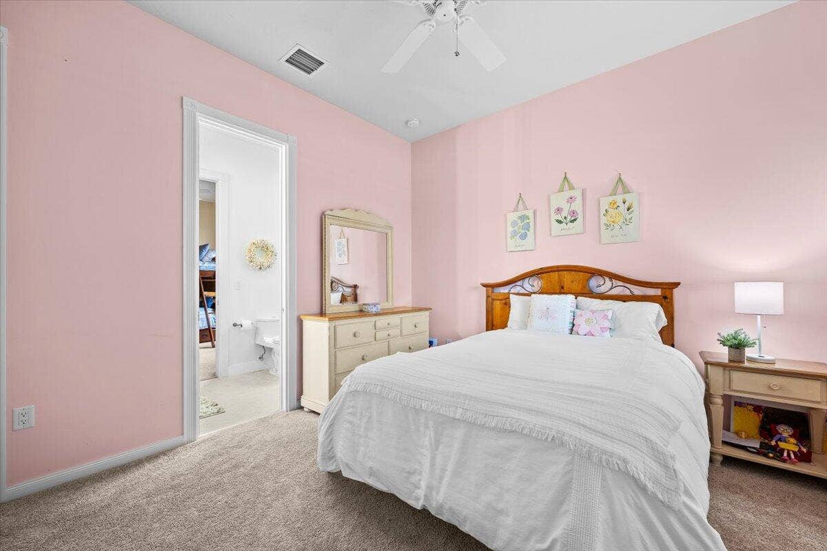 1162 Tropical Drive, Jupiter, FL 33458 Cute!