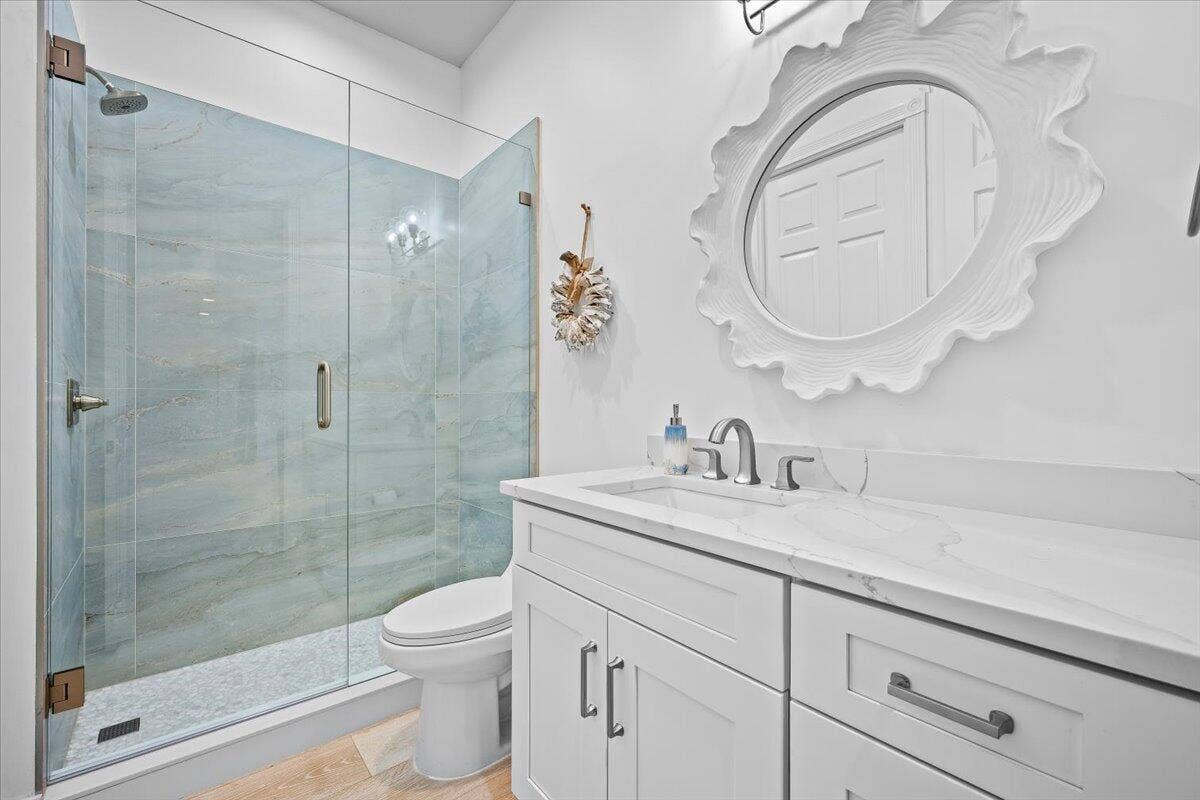 1162 Tropical Drive, Jupiter, FL 33458 2nd Full Bath