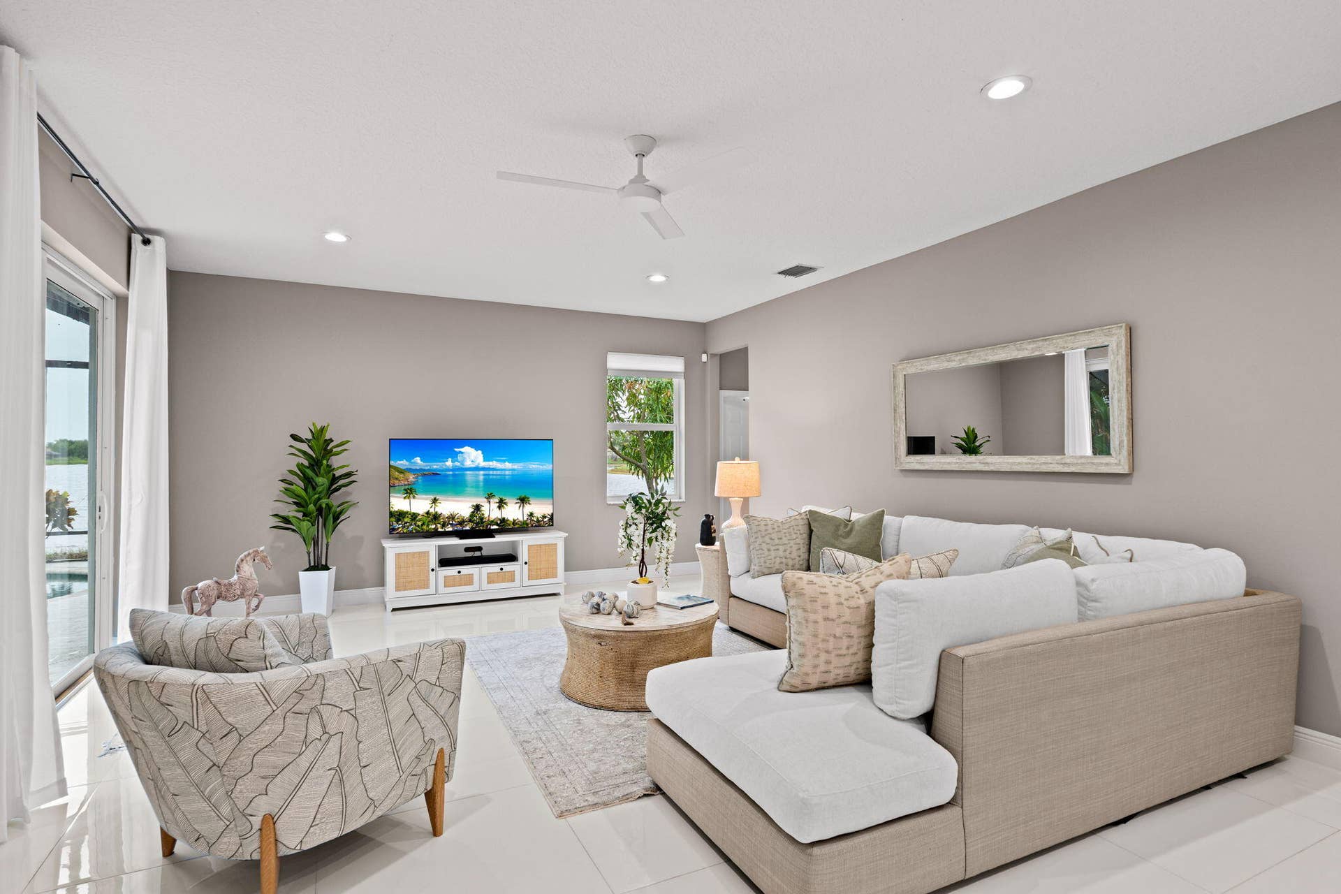 9919 Royal Cardigan Way, West Palm Beach, FL 33411 Living room