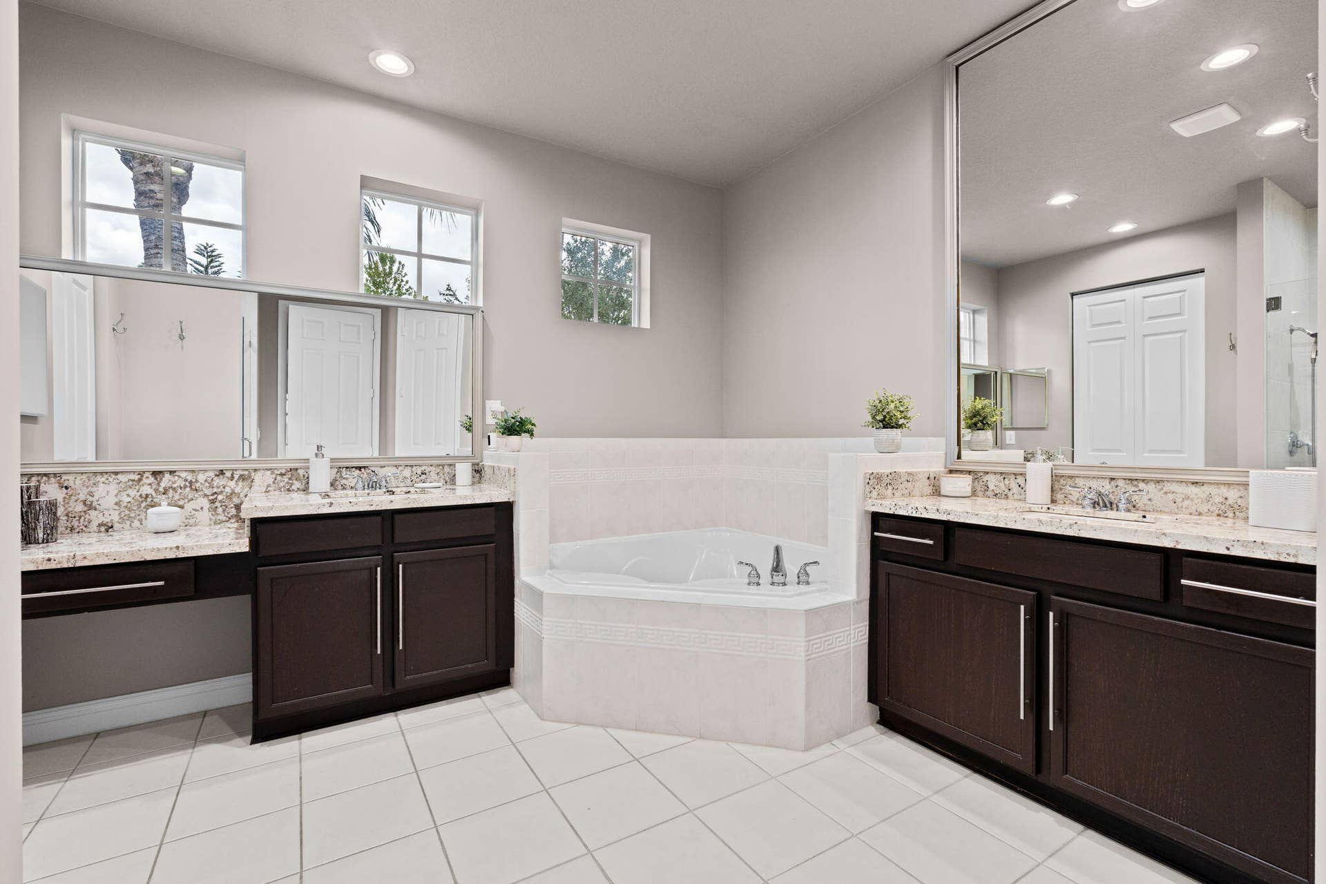 9919 Royal Cardigan Way, West Palm Beach, FL 33411 31-web-or-mls-A7400016