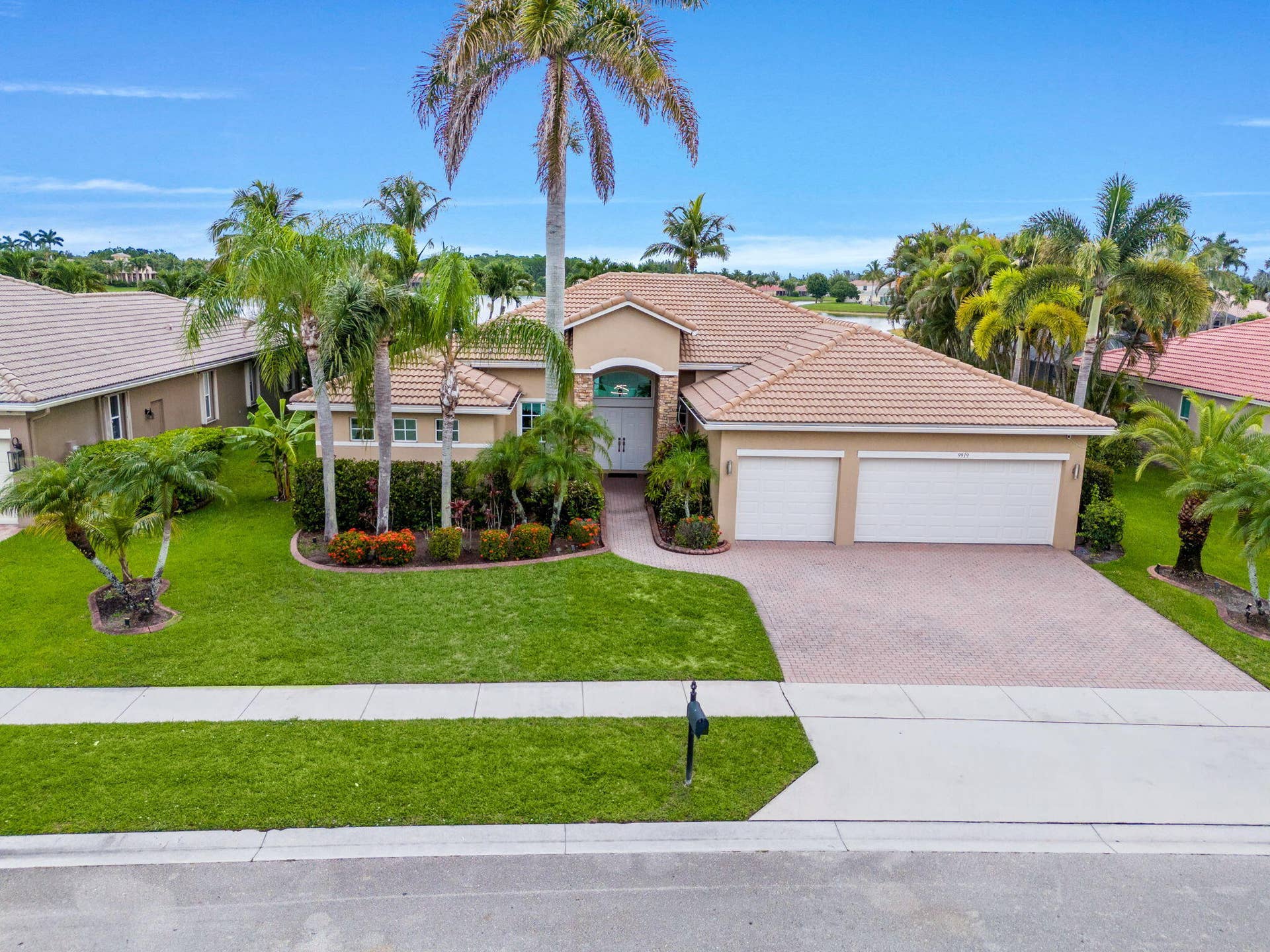 9919 Royal Cardigan Way, West Palm Beach, FL 33411 57-web-or-mls-DJI_20260702110323_0025_D