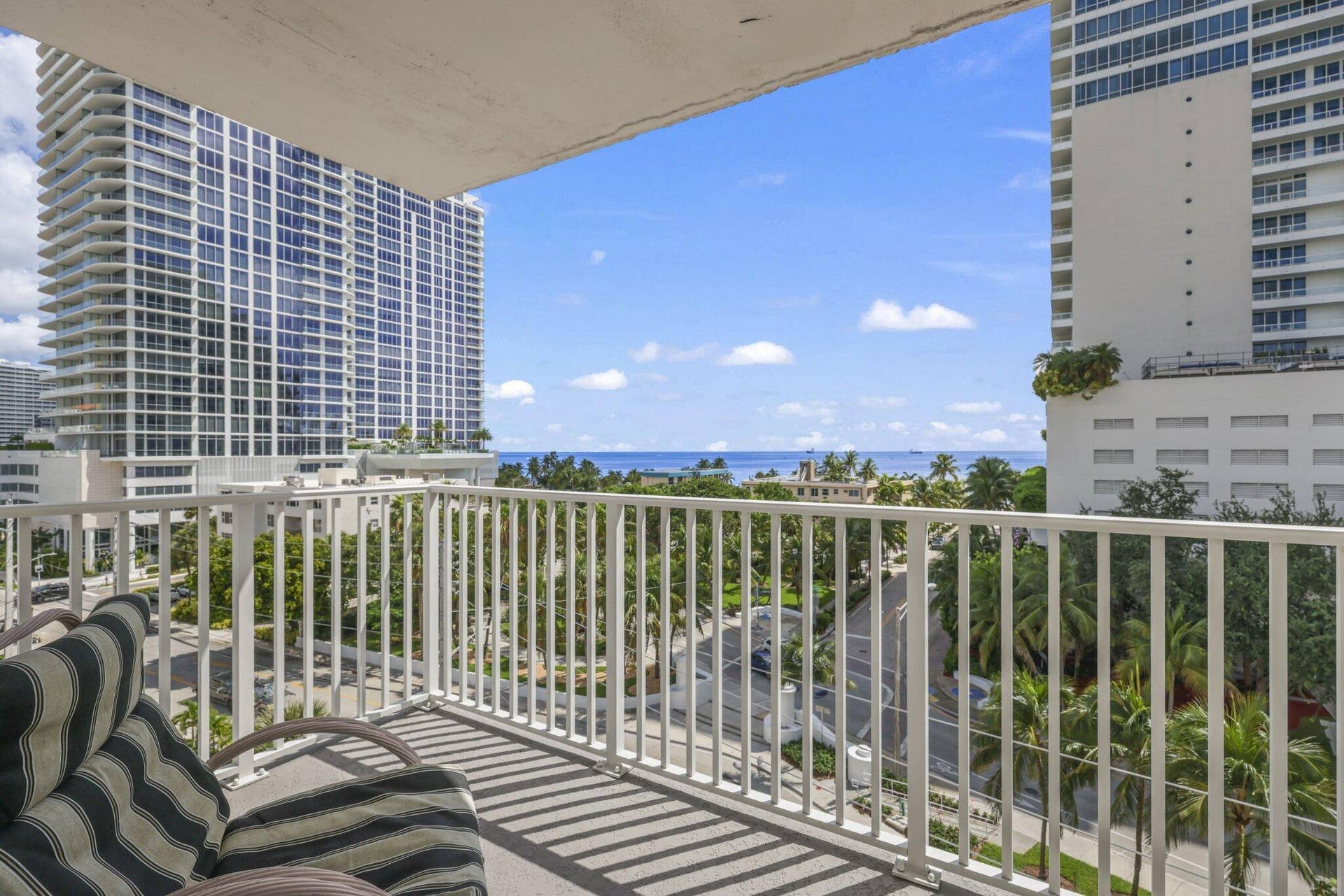 95 N Birch Road, #704, Fort Lauderdale, FL 33304 7