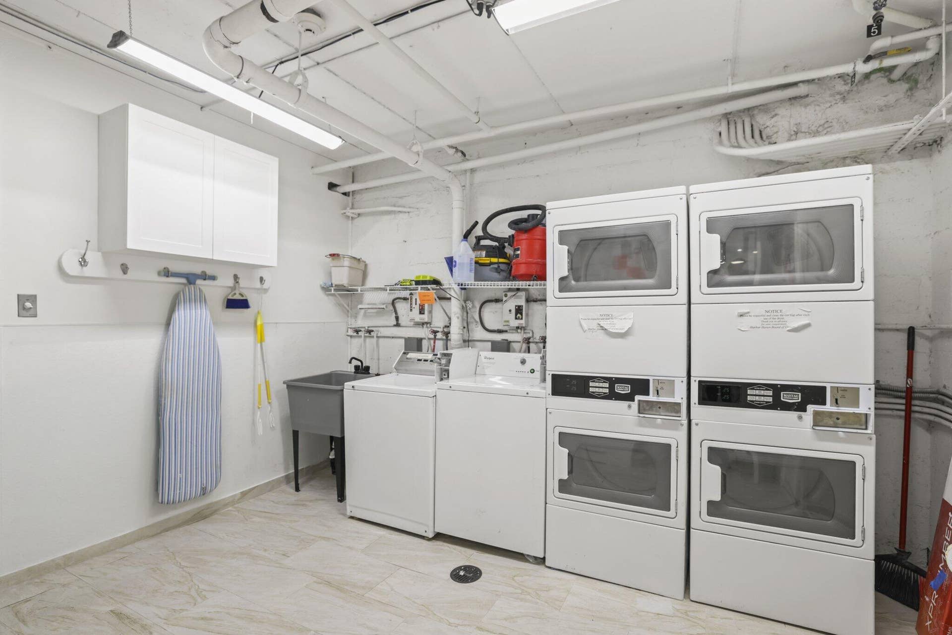 95 N Birch Road, #704, Fort Lauderdale, FL 33304 30