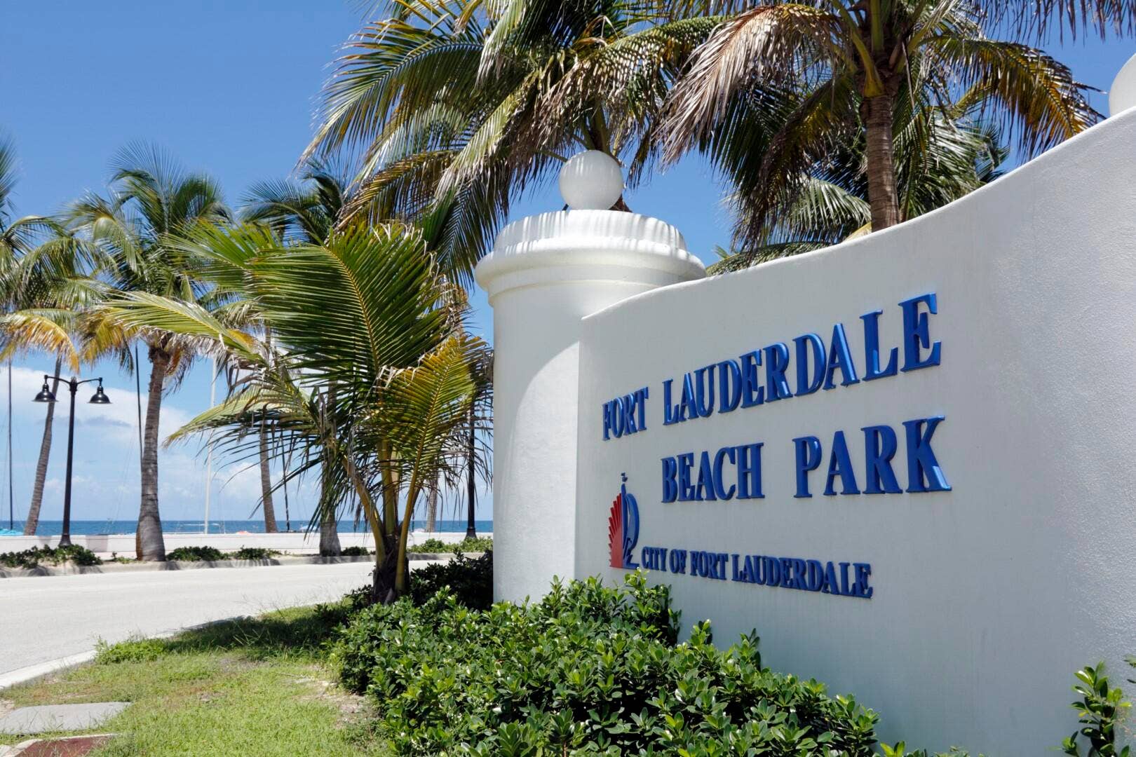 95 N Birch Road, #704, Fort Lauderdale, FL 33304 55
