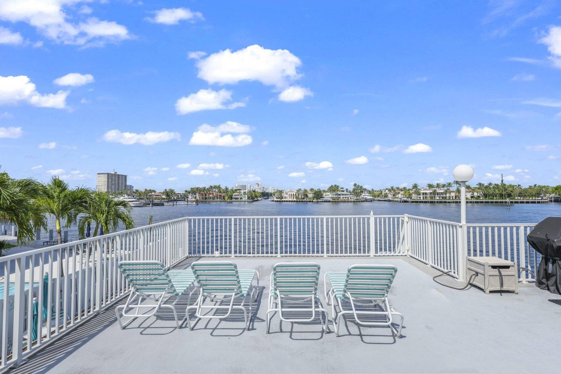 95 N Birch Road, #704, Fort Lauderdale, FL 33304 47