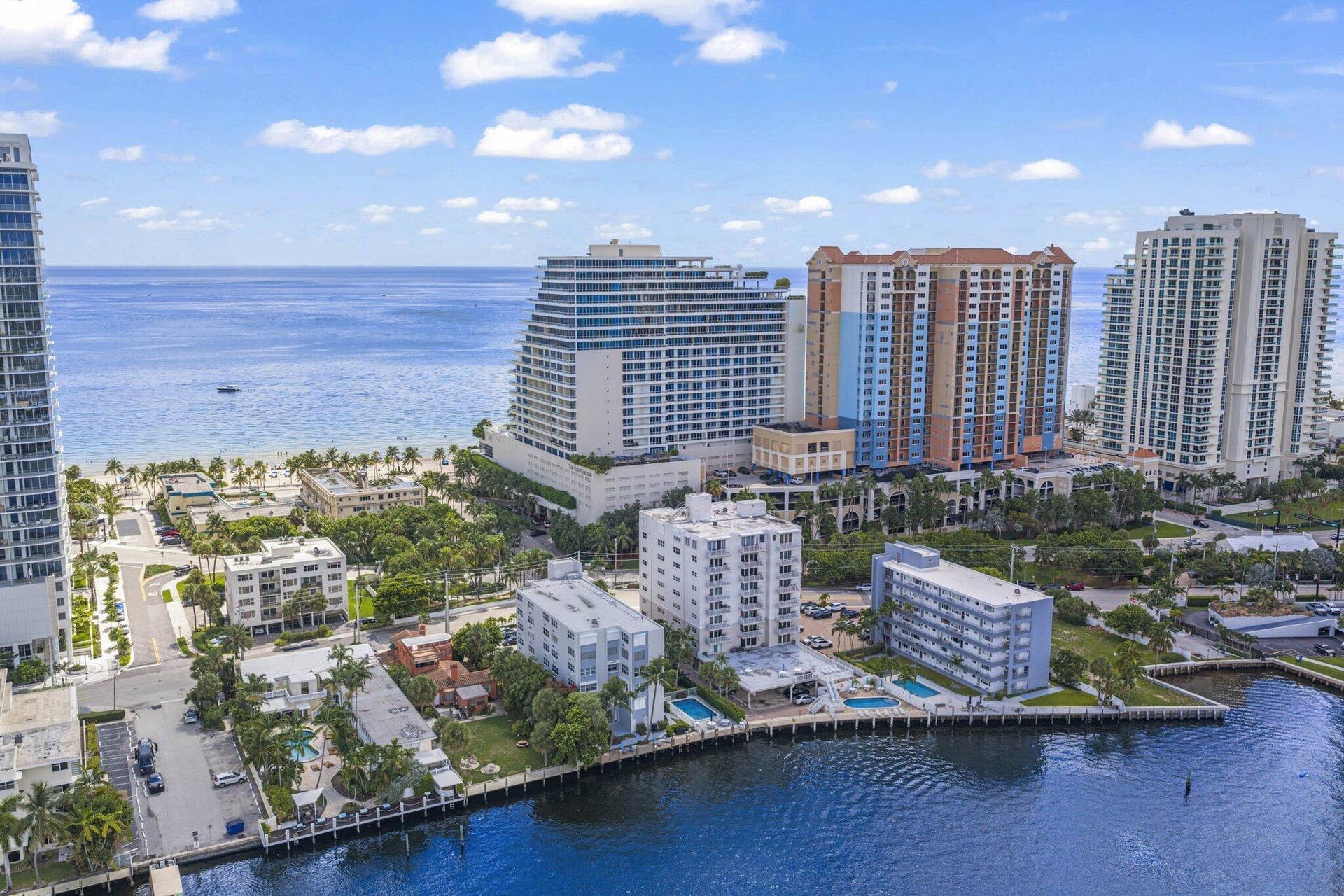 95 N Birch Road, #704, Fort Lauderdale, FL 33304 39