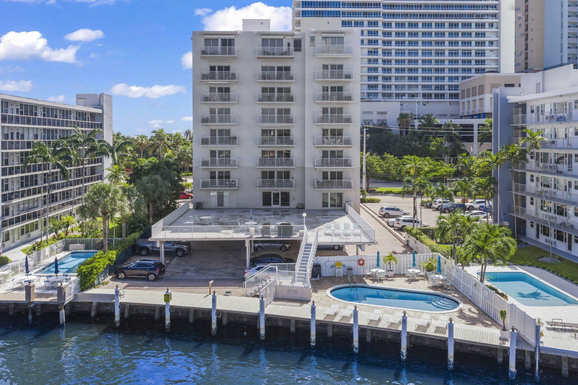 95 N Birch Road, #704, Fort Lauderdale, FL 33304 40