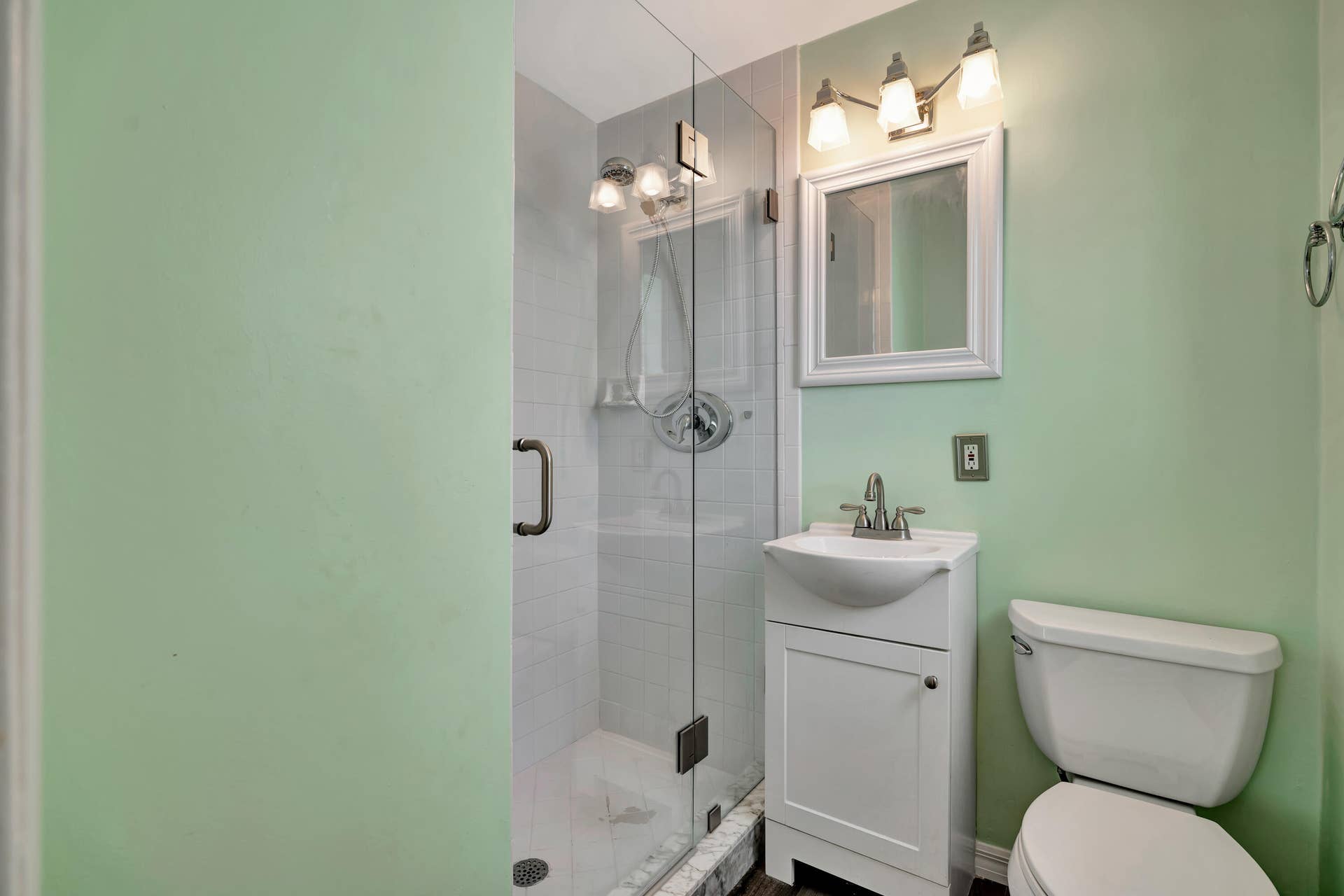 713 Gumtree Road, North Palm Beach, FL 33408 _MLP0182