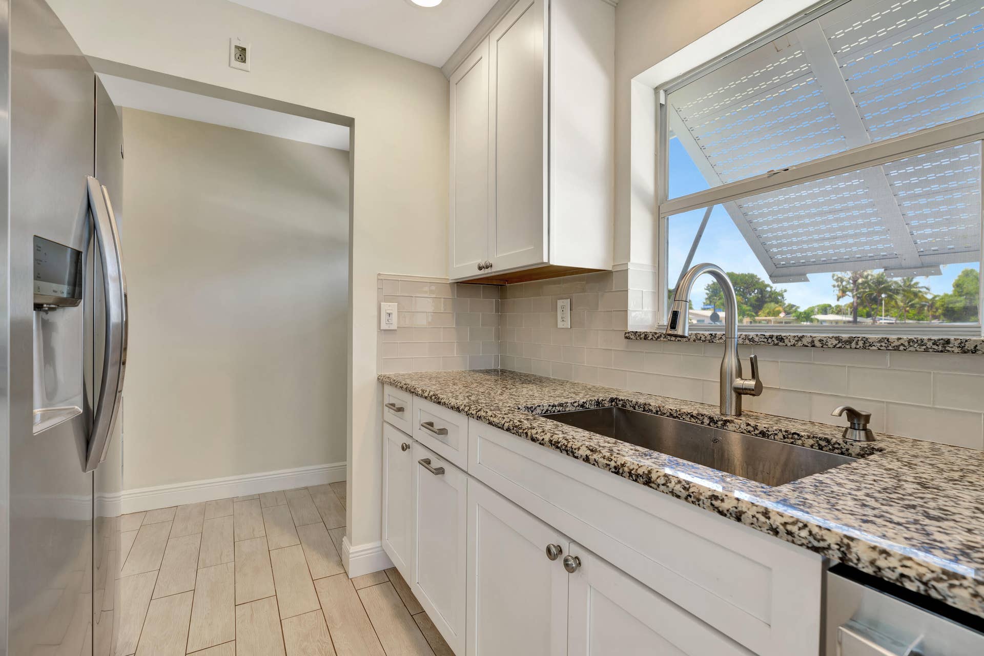 713 Gumtree Road, North Palm Beach, FL 33408 _MLP0297