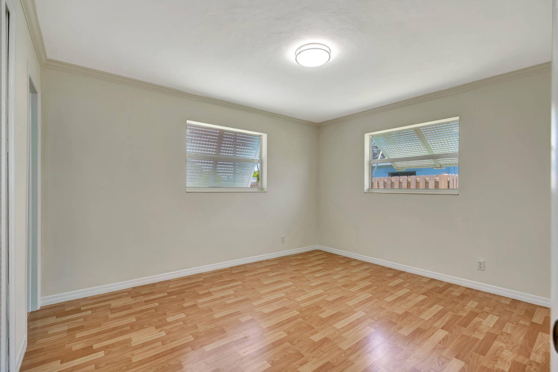 713 Gumtree Road, North Palm Beach, FL 33408 _MLP0172