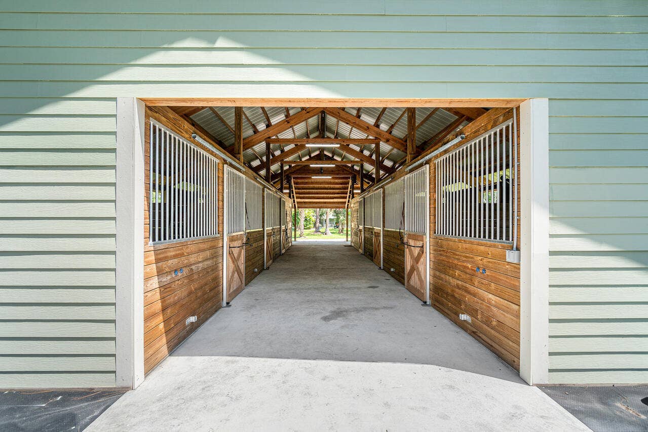 Barn Isle back view