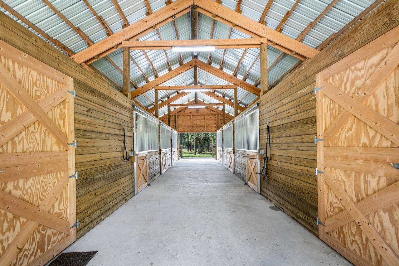 Barn Isle