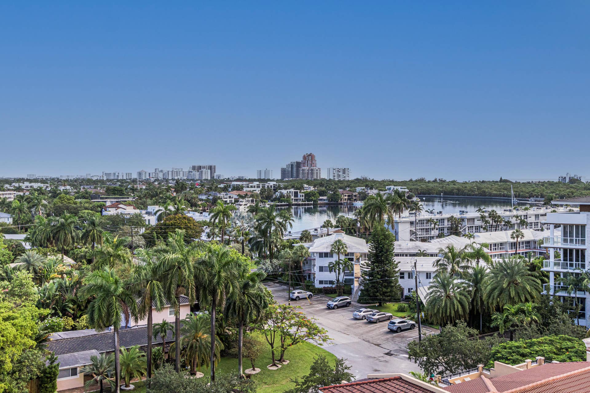 2555 NE 11TH Street, #906, Fort Lauderdale, FL 33304 Beautiful views in unit