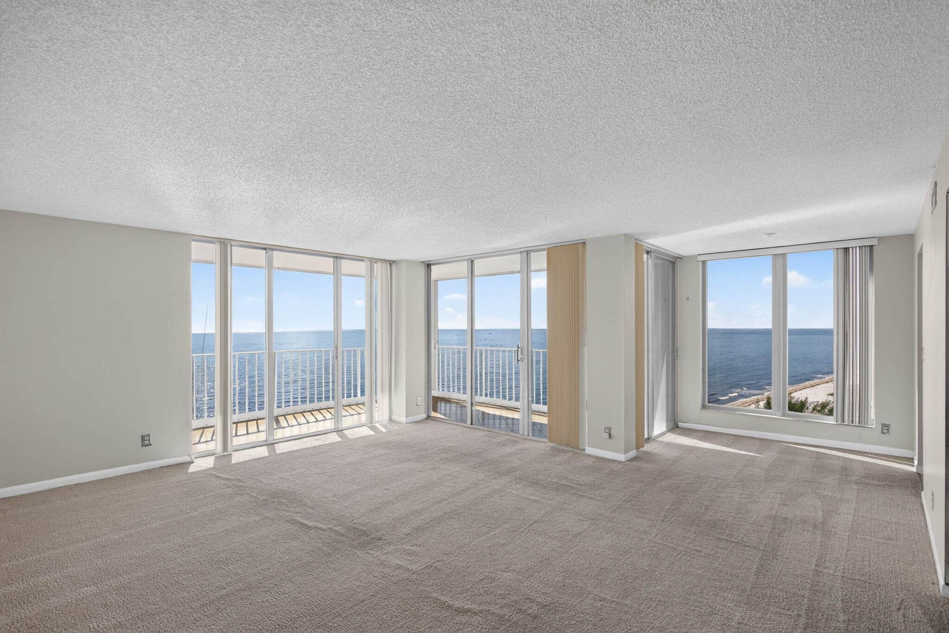 Wow! That View! An amazing blank canvas.