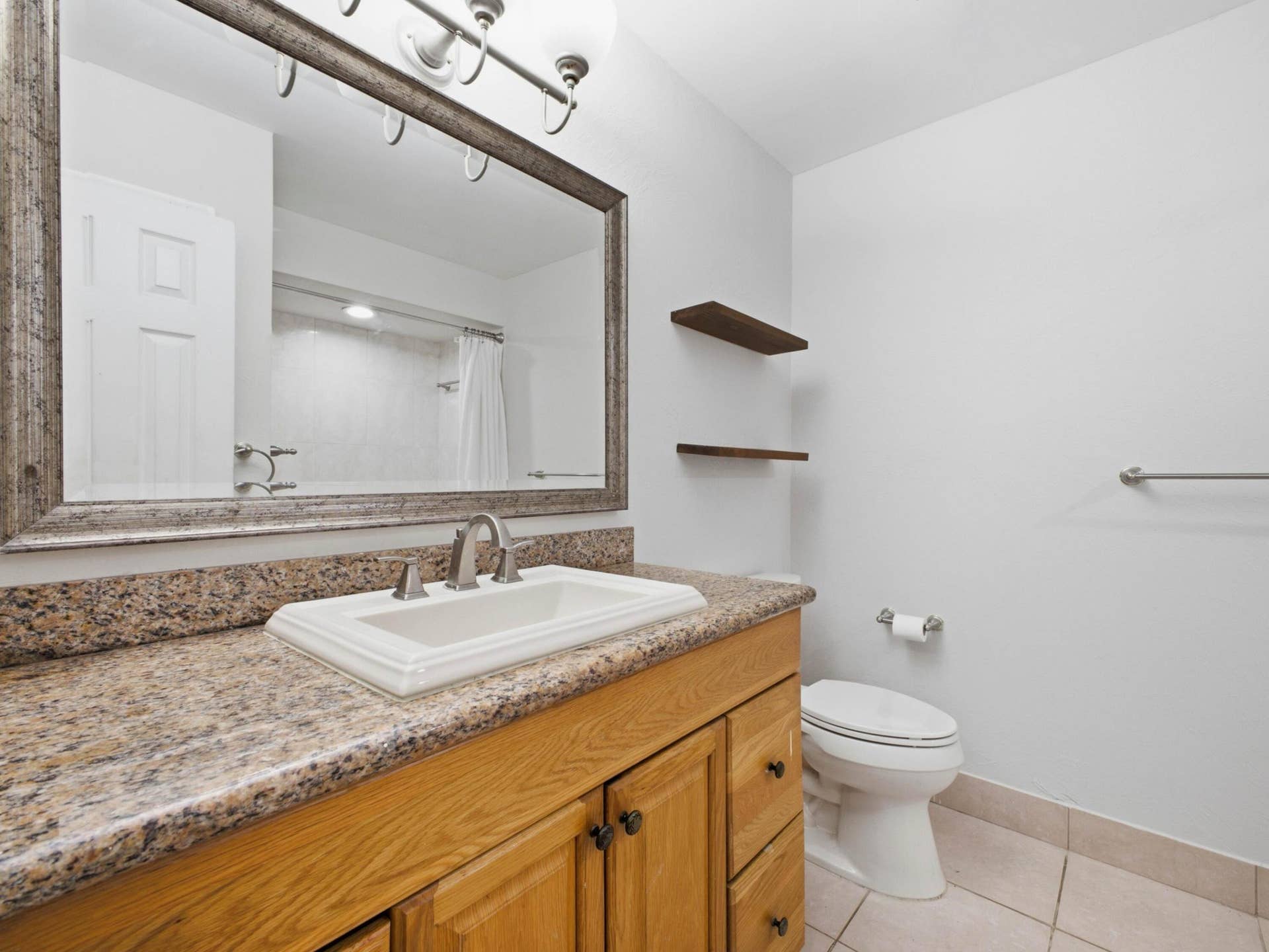 11929 SW 56TH, Cooper City, FL 33330 Guest Bathroom