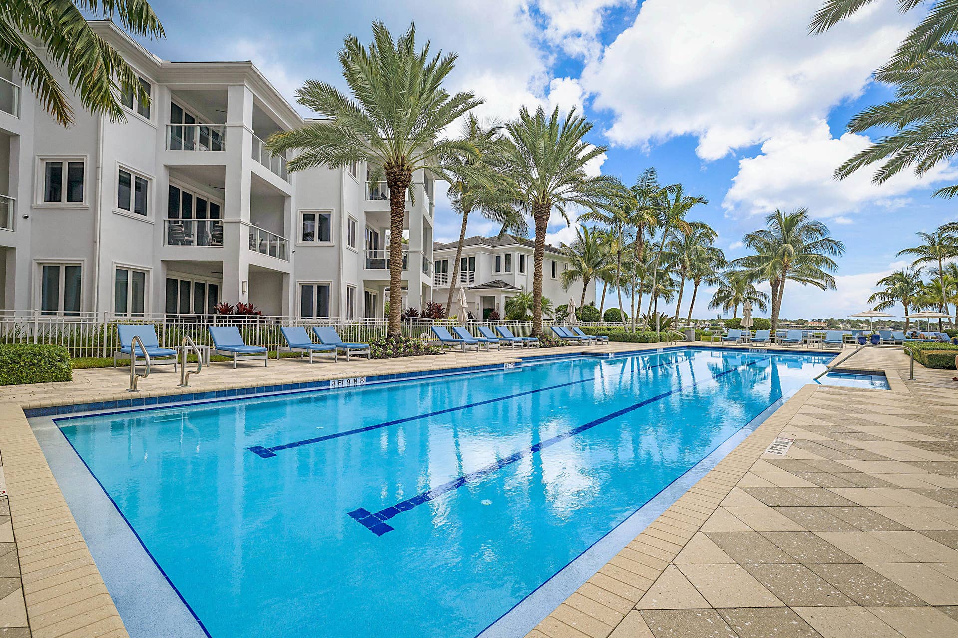 2 Water Club Way, #1604, North Palm Beach, FL 33408 Lap Pool