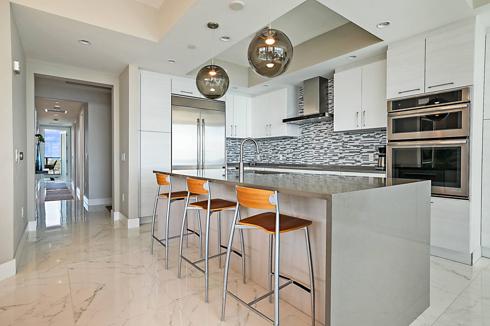 2 Water Club Way, #1604, North Palm Beach, FL 33408 European Design