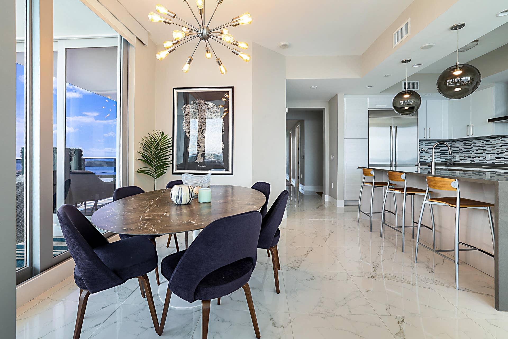 2 Water Club Way, #1604, North Palm Beach, FL 33408 Dining Area