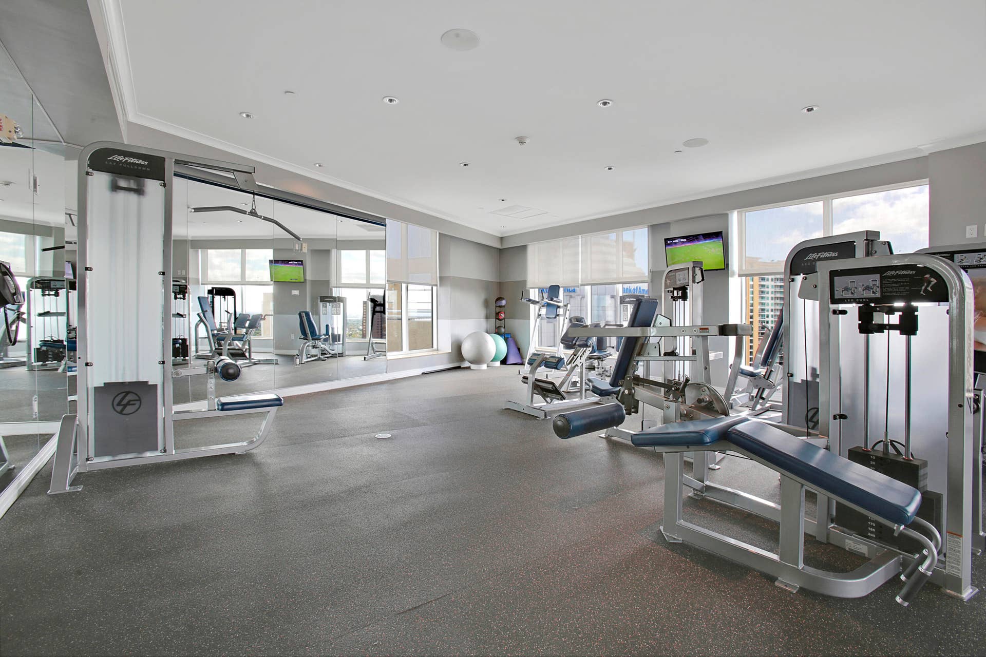 350 SE 2ND Street, #2040, Fort Lauderdale, FL 33301 Gym