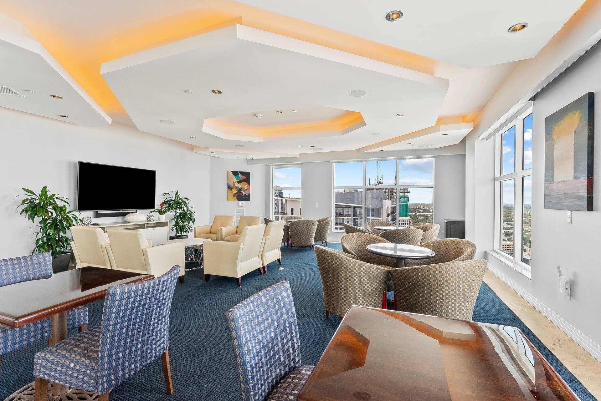 350 SE 2ND Street, #2040, Fort Lauderdale, FL 33301 Club Room