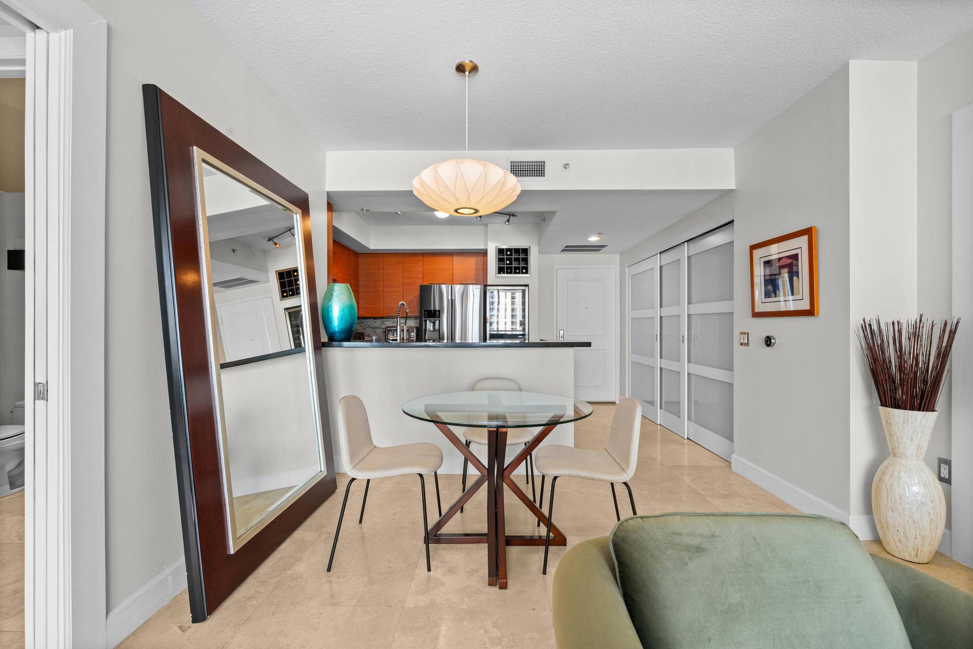 350 SE 2ND Street, #2040, Fort Lauderdale, FL 33301 Dining