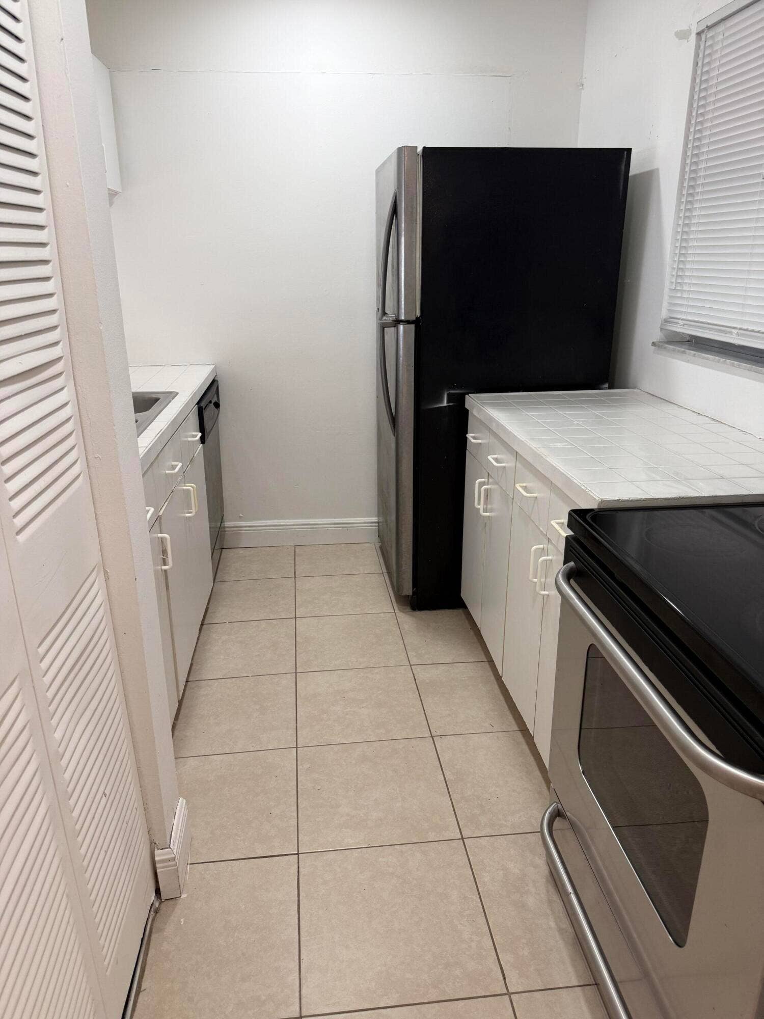 3280 NW 103RD Terrace, #204-A, Coral Springs, FL 33065 IMG_3406