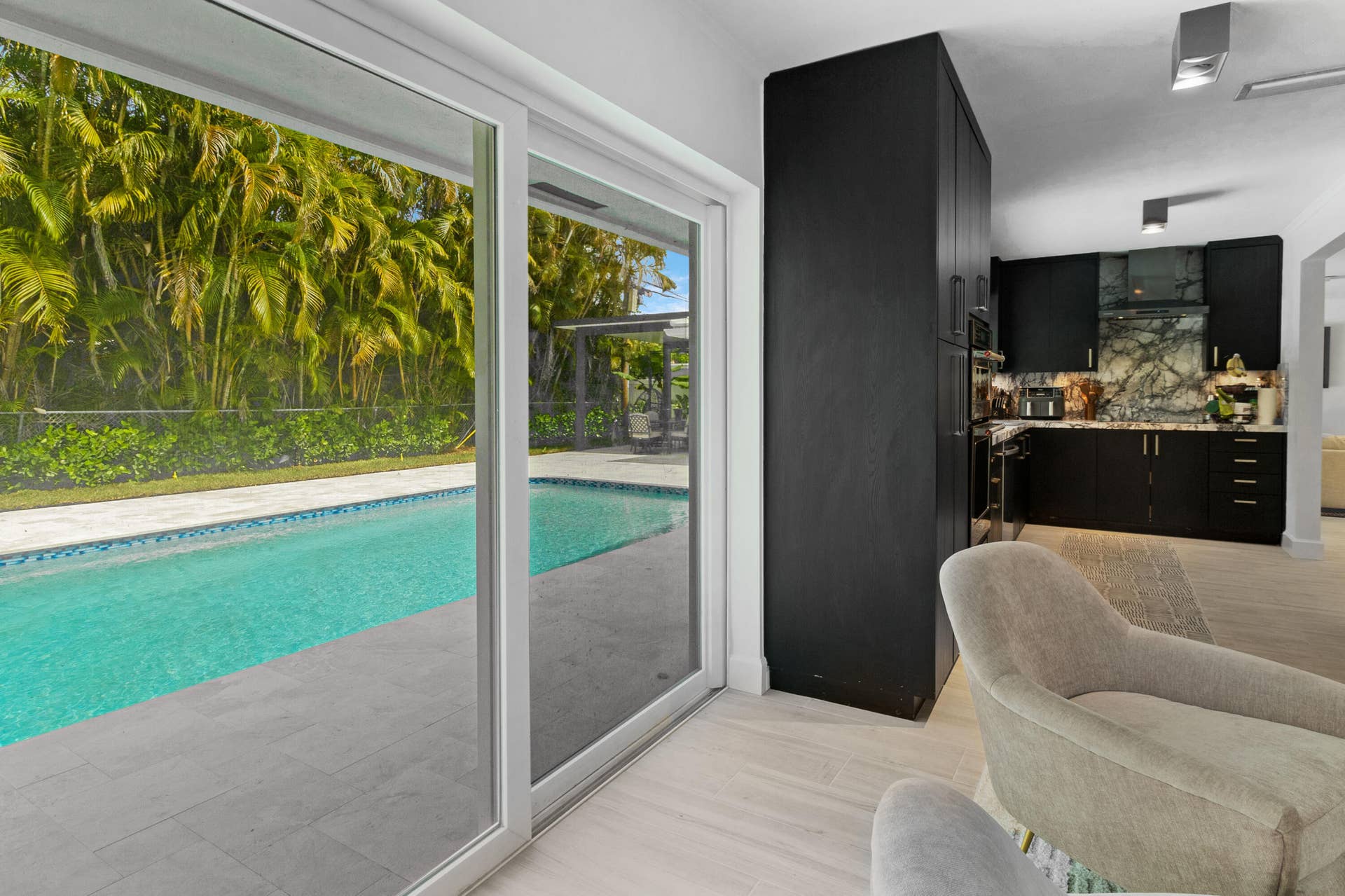 6630 NE 21st Avenue, Fort Lauderdale, Fort Lauderdale, FL 33308 22_accutour_ 02 6630-ne-21st-ave _026