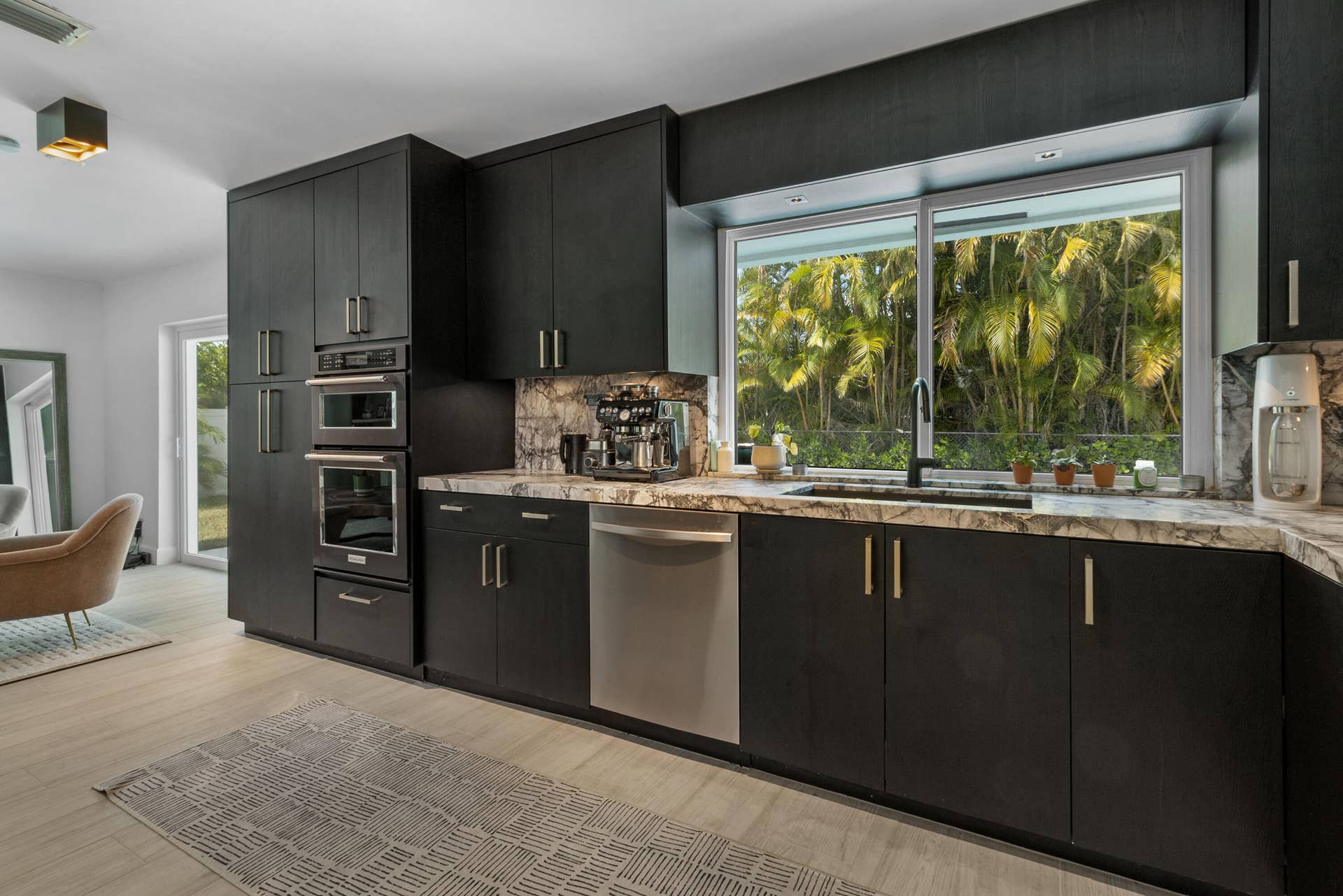 6630 NE 21st Avenue, Fort Lauderdale, Fort Lauderdale, FL 33308 20_accutour_ 02 6630-ne-21st-ave _024