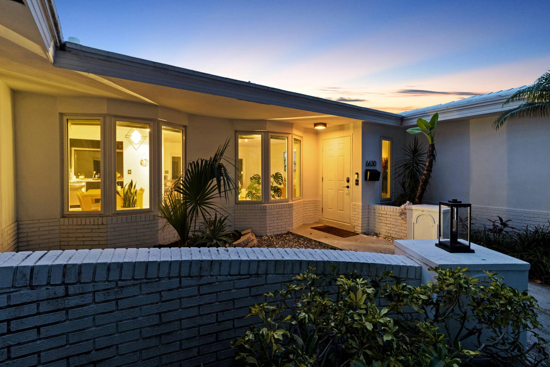 6630 NE 21st Avenue, Fort Lauderdale, Fort Lauderdale, FL 33308 63_accutour_ 02 6630-ne-21st-ave _065