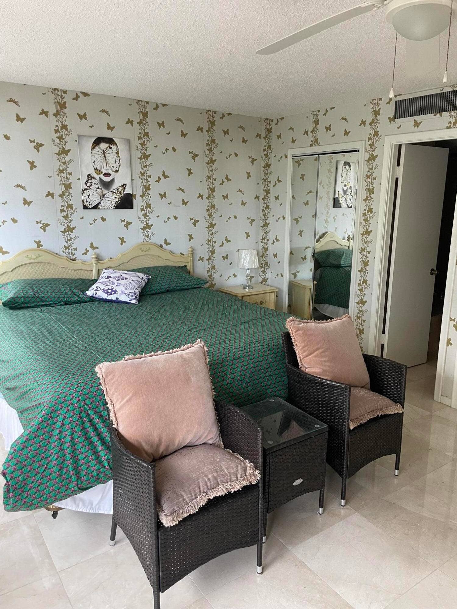 4200 N Ocean Drive W, #1-103, Riviera Beach, FL 33404 IMG_5424