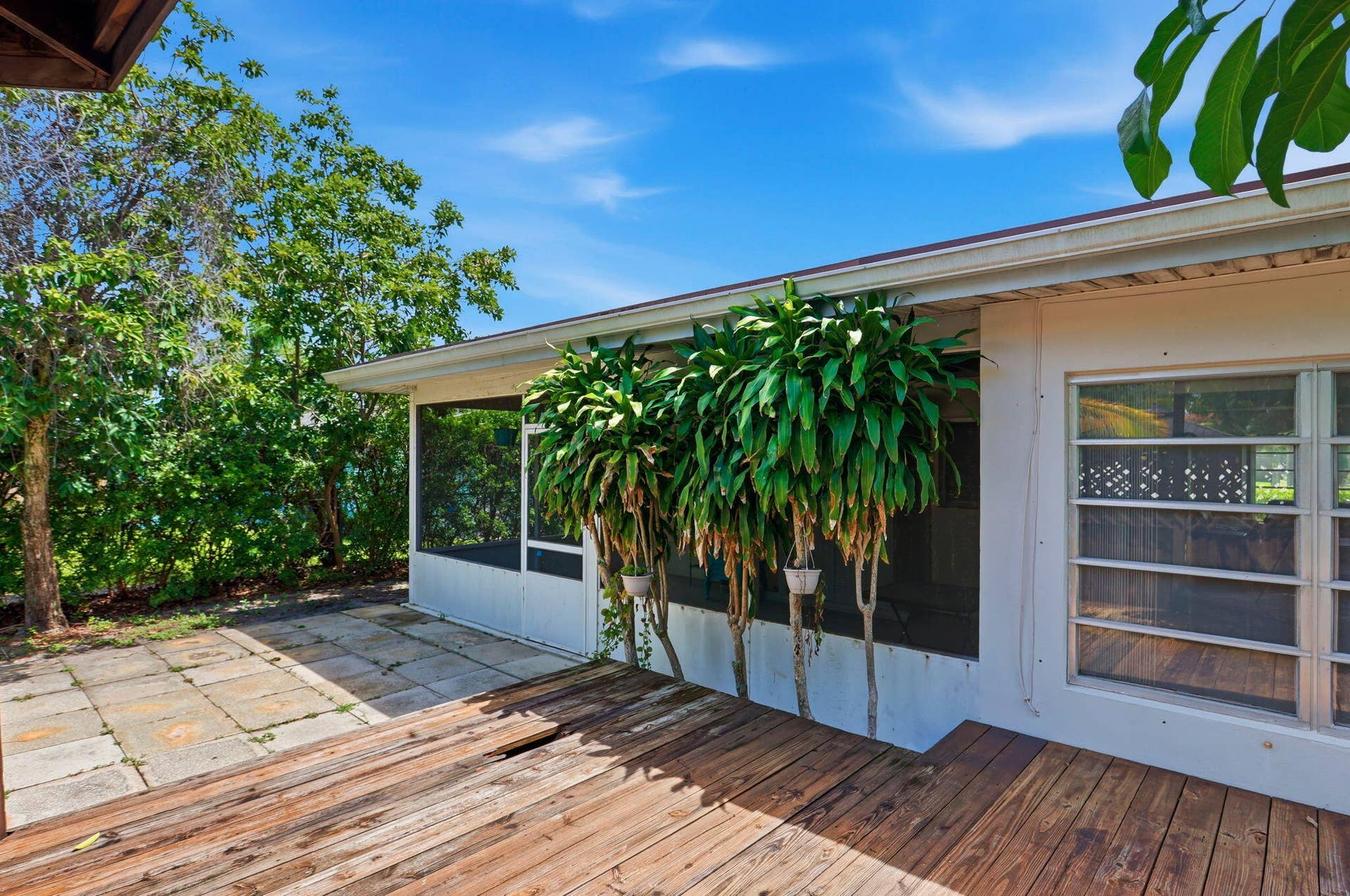 469 NE 35TH Street, Boca Raton, FL 33431 50-web-or-mls-035_0E2A2819
