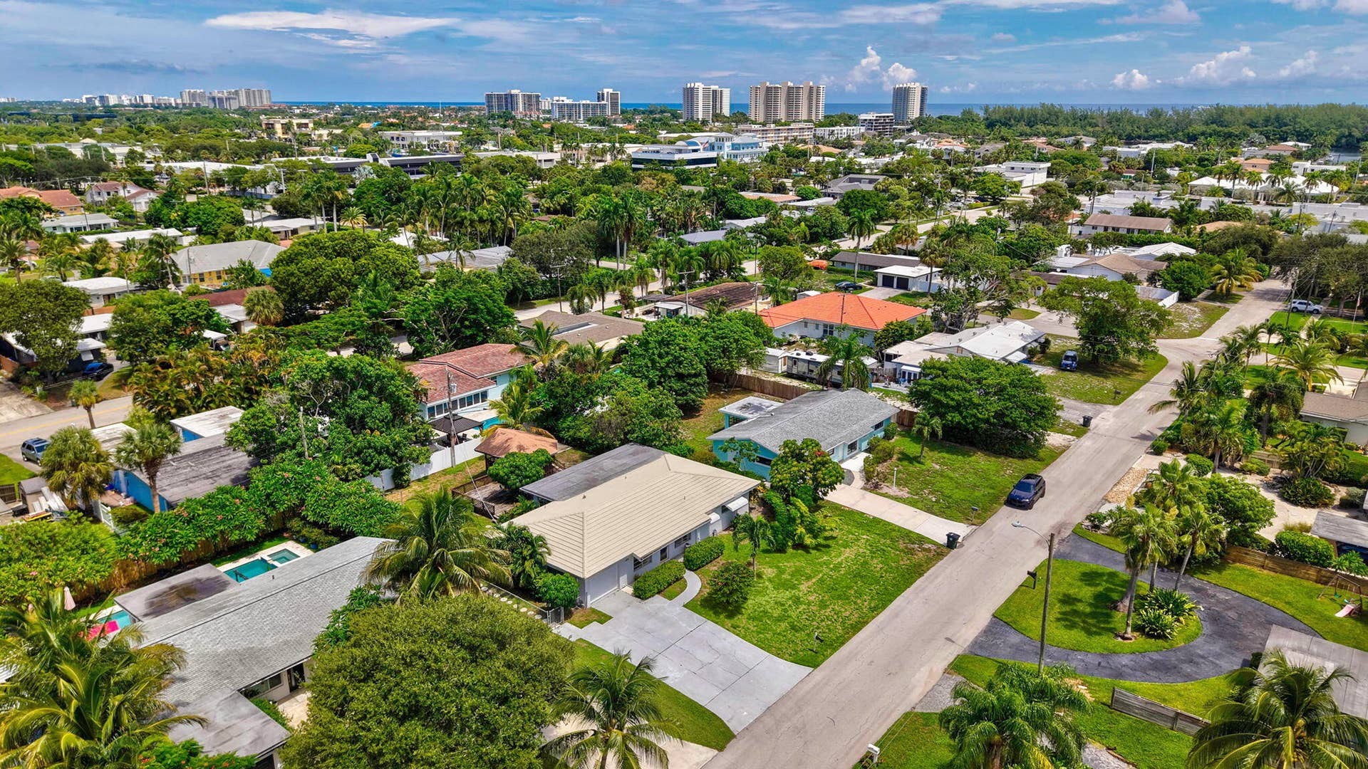 469 NE 35TH Street, Boca Raton, FL 33431 52-web-or-mls-DJI_20260908133424_0231_D_