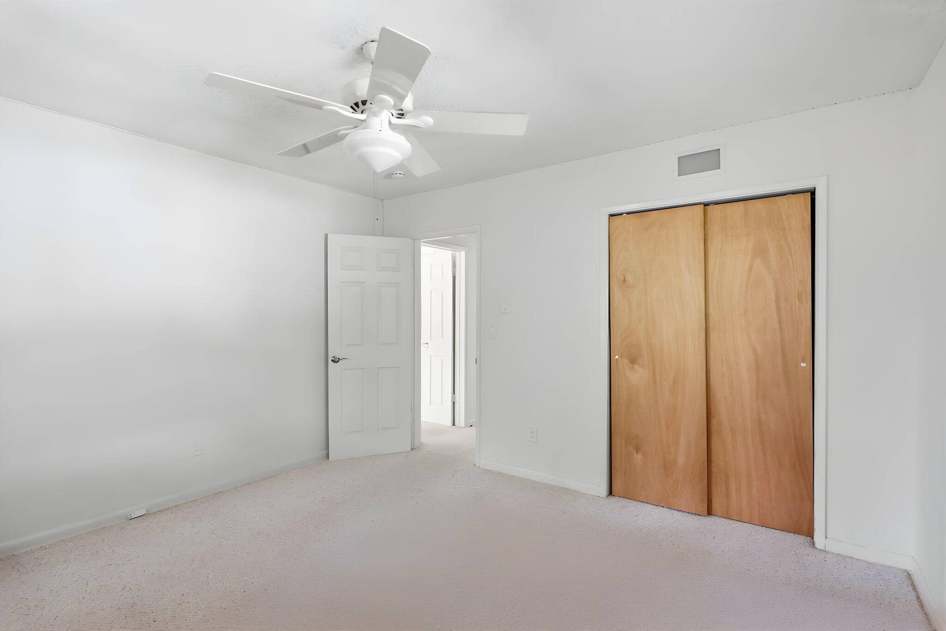 469 NE 35TH Street, Boca Raton, FL 33431 31-web-or-mls-017_0E2A2867 furniture rem