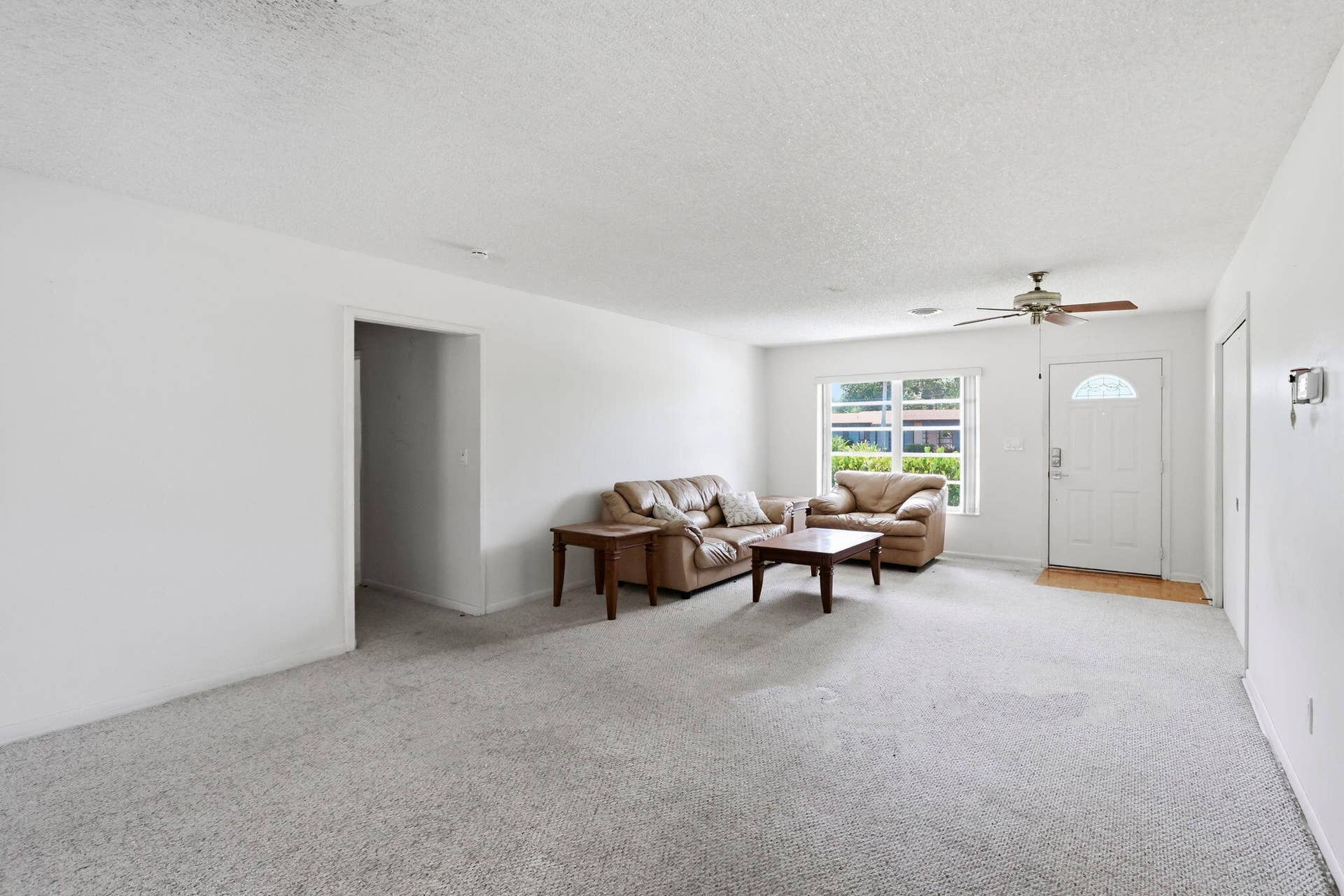 469 NE 35TH Street, Boca Raton, FL 33431 10-web-or-mls-005_0E2A2834