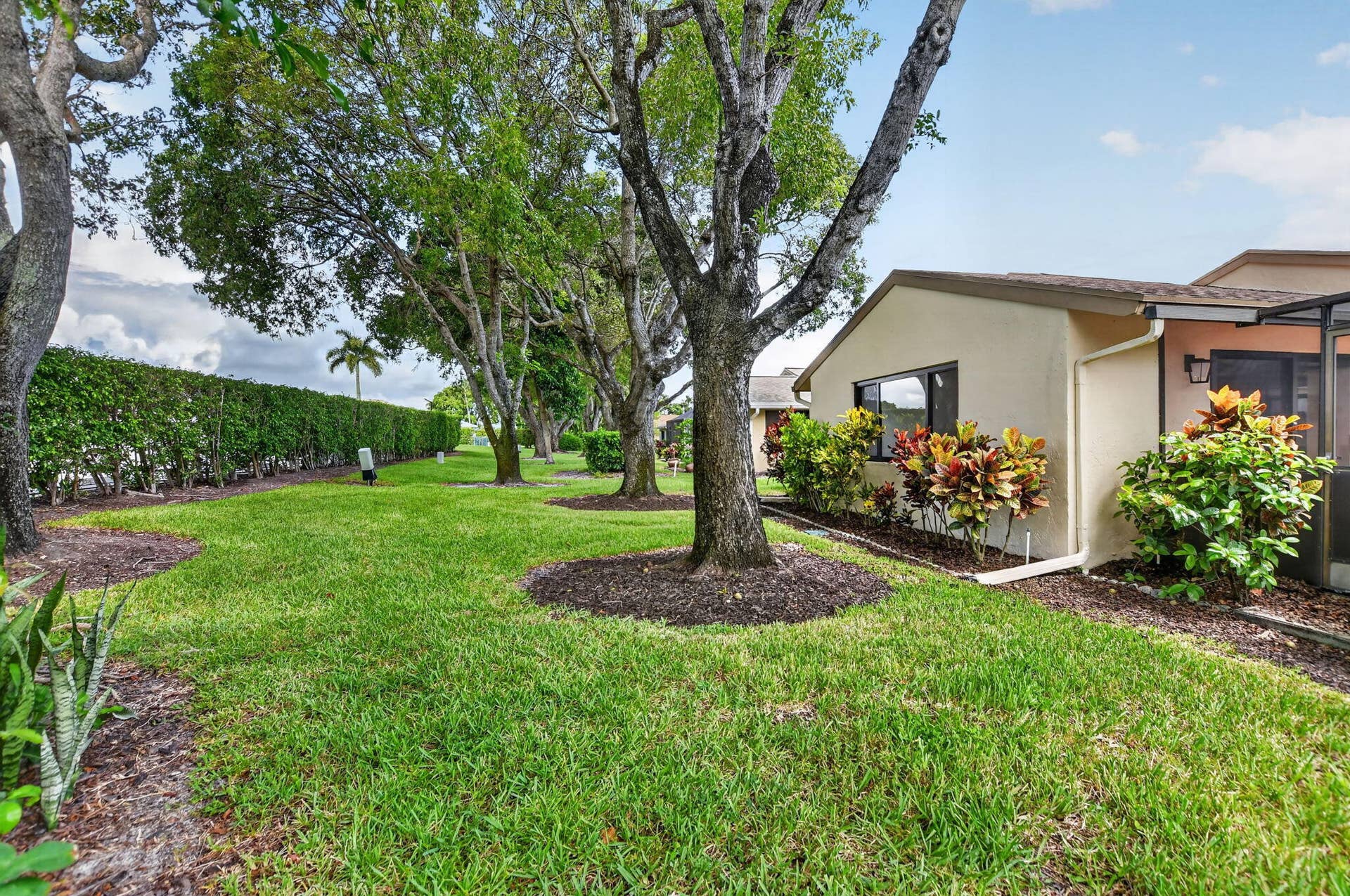 818 NW 26th Avenue, Delray Beach, FL 33445 38-web-or-mls-DSC_5548