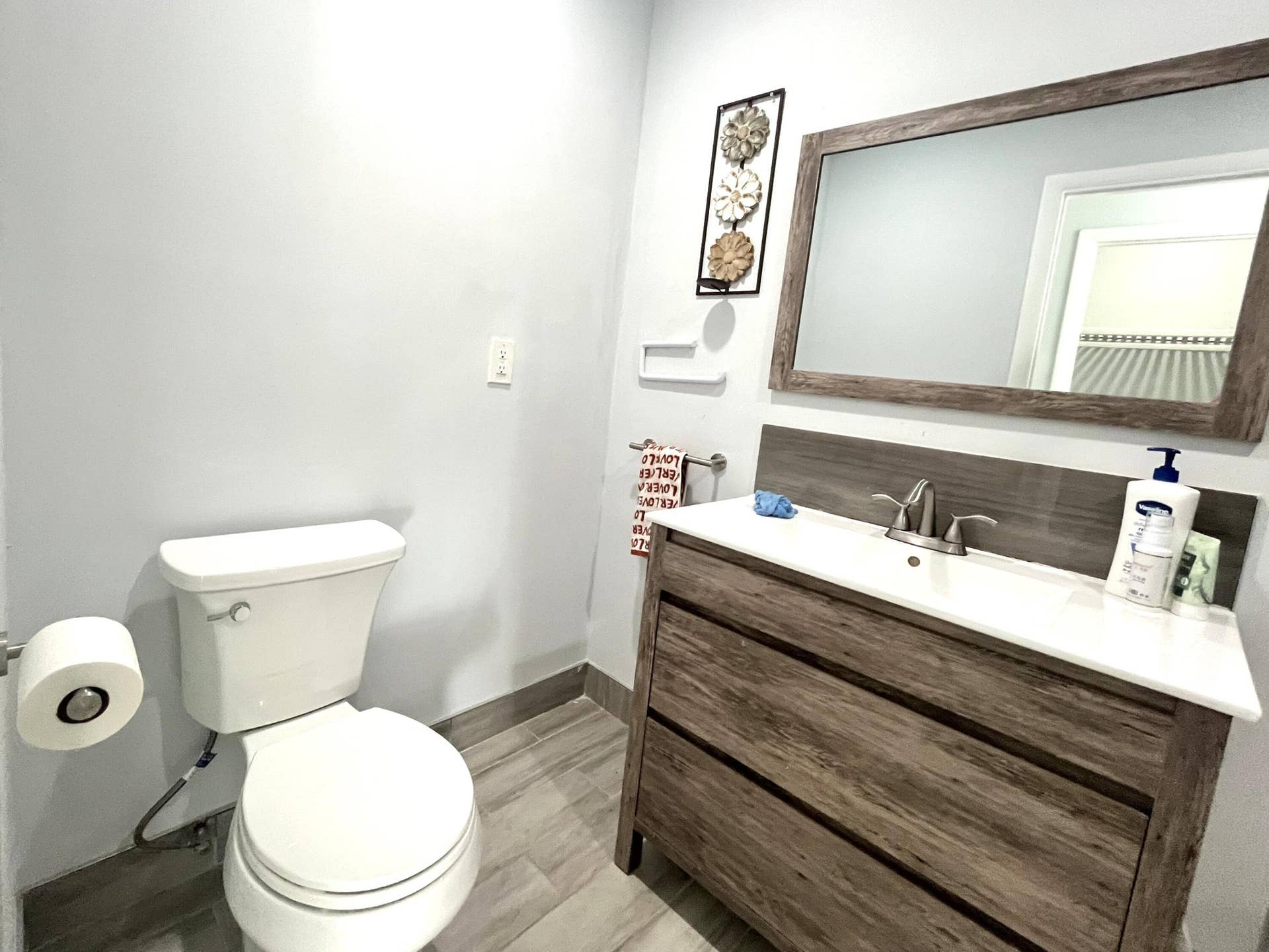 852 NW 81ST Avenue, #3, Plantation, FL 33324 IMG_8101
