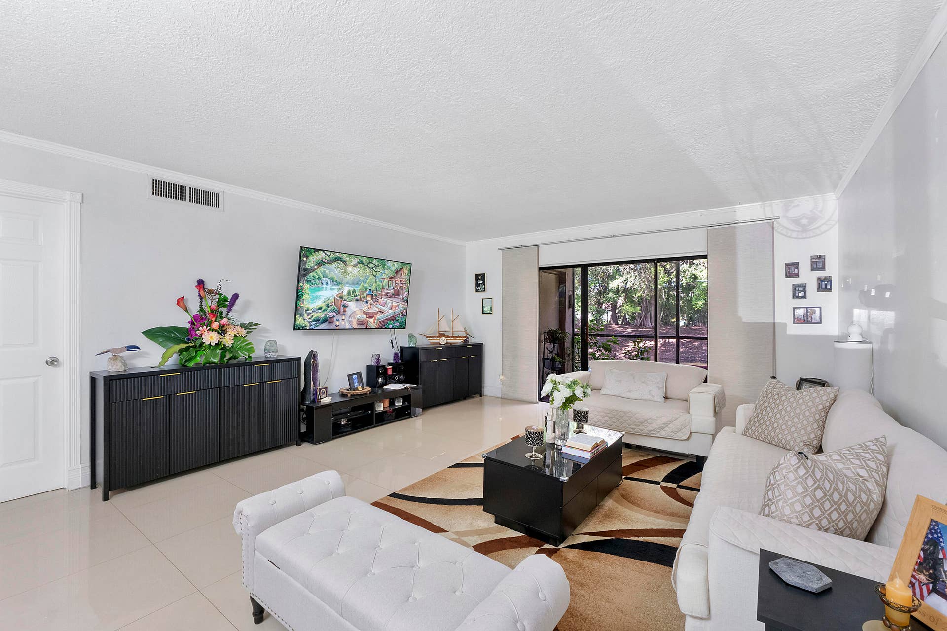 435 LAKEVIEW Drive, #104, Weston, FL 33326 435 Lakeview Dr_032