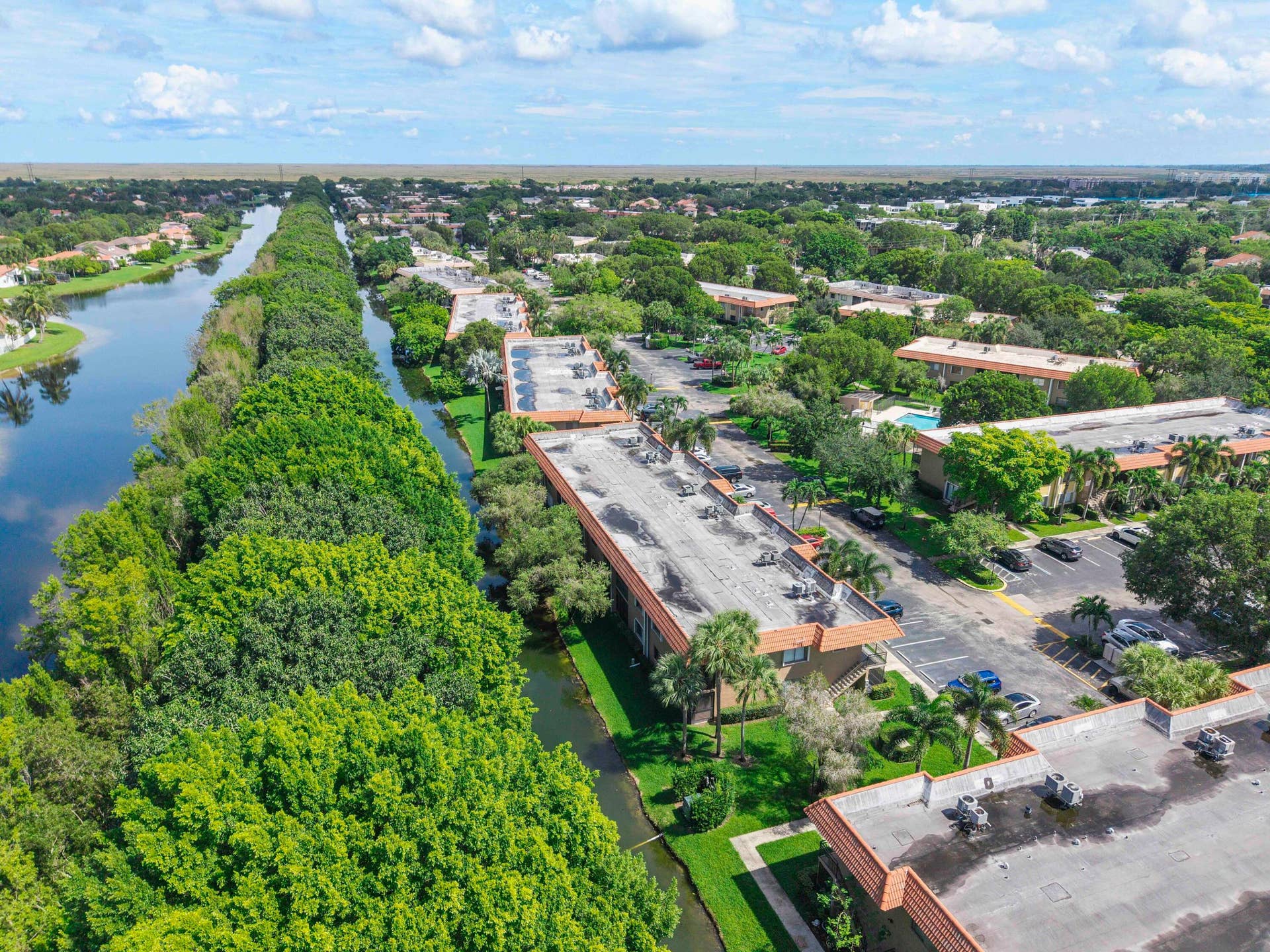 435 LAKEVIEW Drive, #104, Weston, FL 33326 435 Lakeview Dr_010