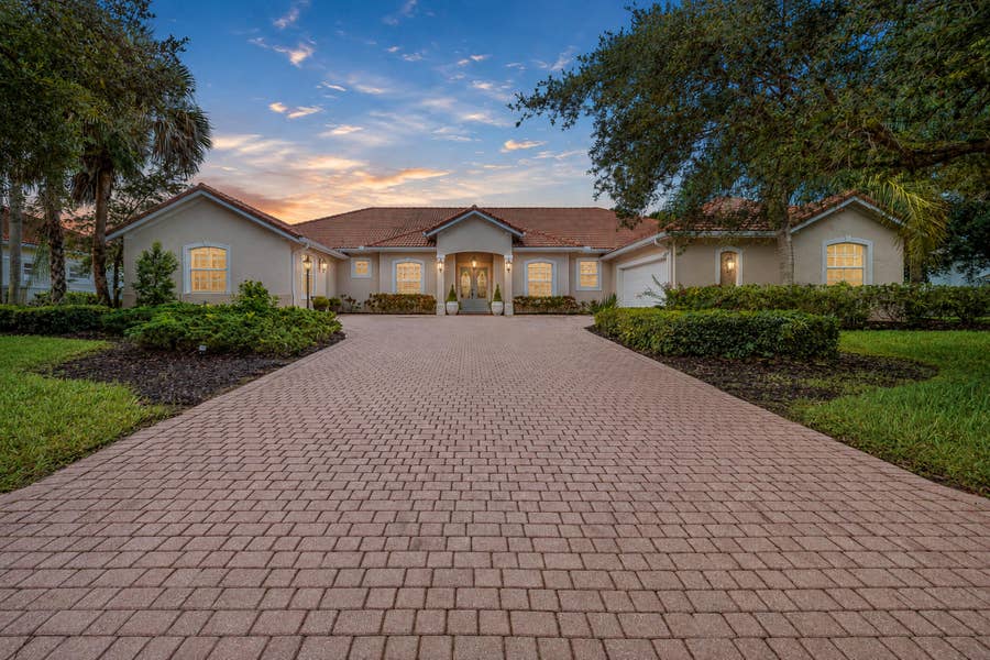 Property photo for 1422 SW Osprey Cove, Port St Lucie, FL