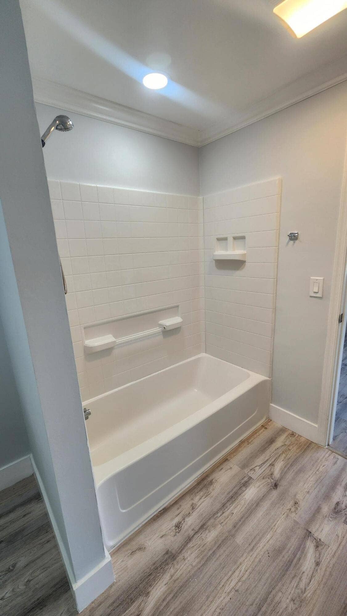 360 Canal Point S, Delray Beach, FL 33444 2nd bath