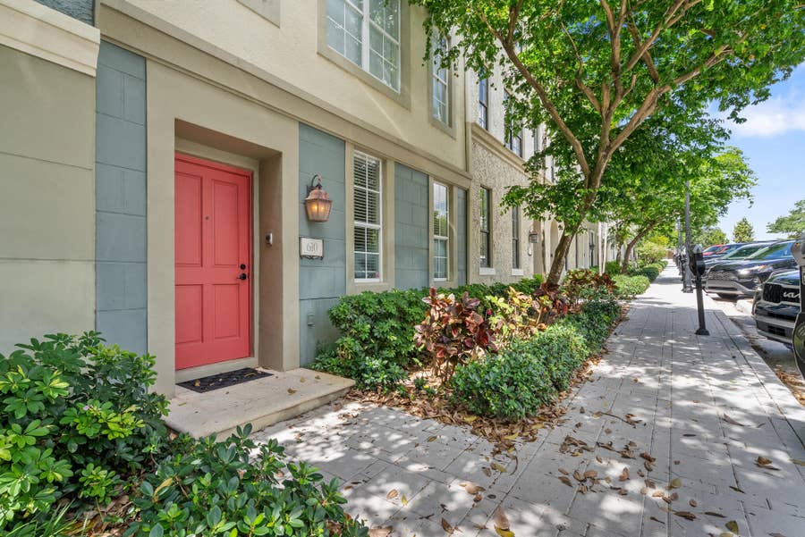 Property photo for 610 FERN Street, West Palm Beach, FL
