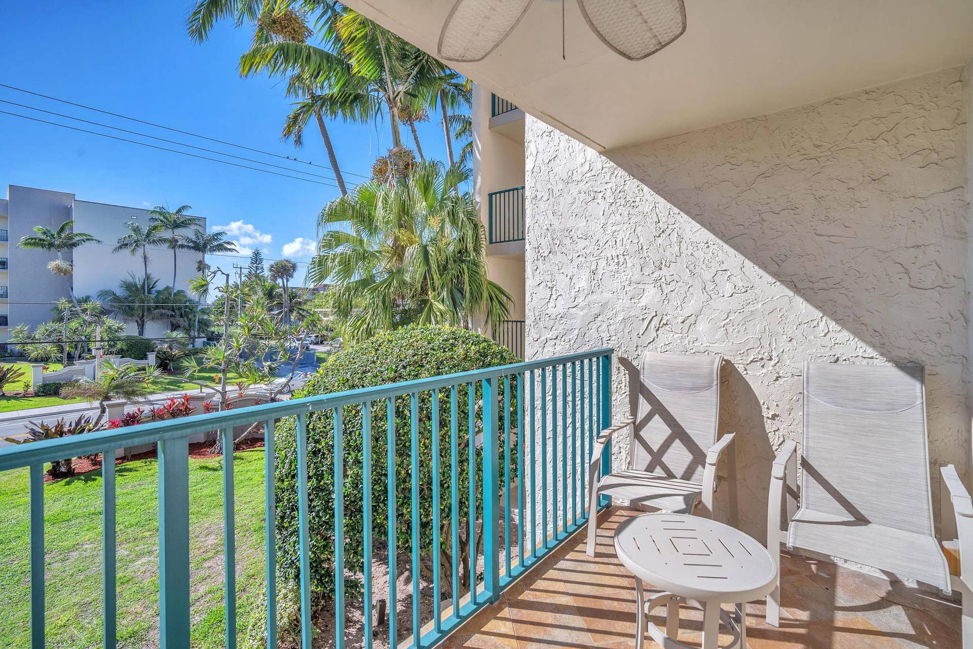 1239 HILLSBORO MILE, #202, Hillsboro Beach, FL 33062 44-web-or-mls-DSC01140
