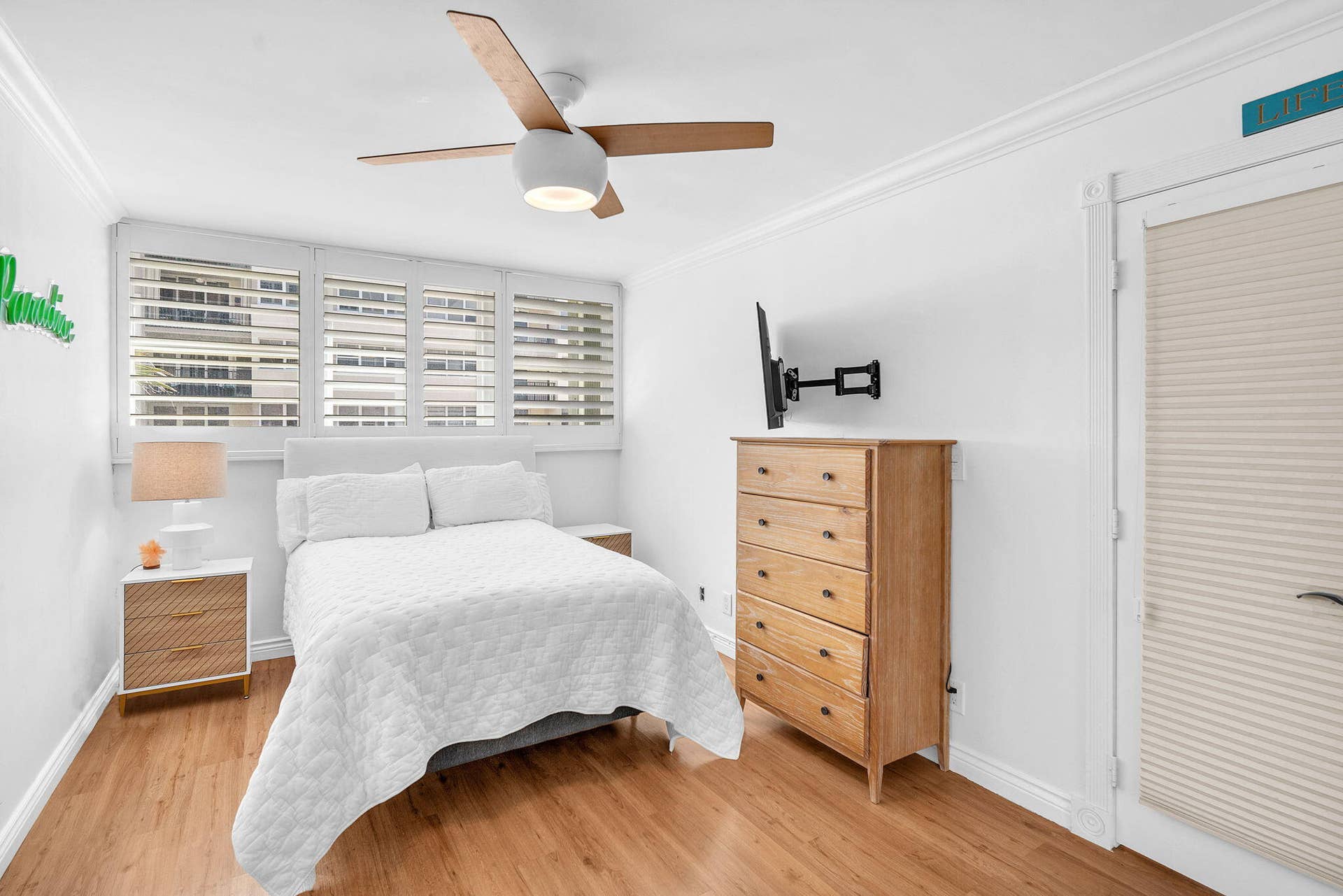 1239 HILLSBORO MILE, #202, Hillsboro Beach, FL 33062 41-web-or-mls-DSC01135
