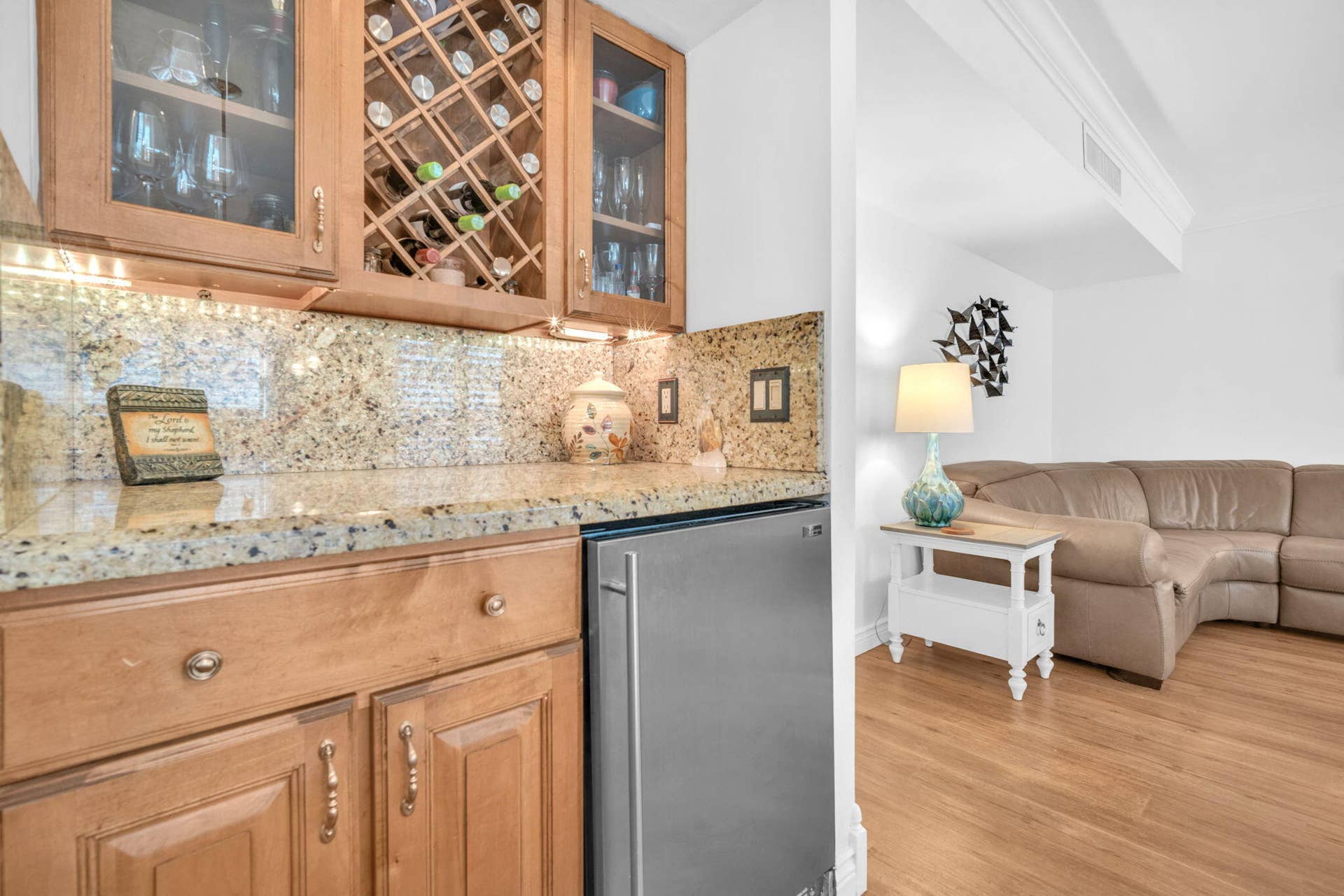 1239 HILLSBORO MILE, #202, Hillsboro Beach, FL 33062 35-web-or-mls-DSC01194