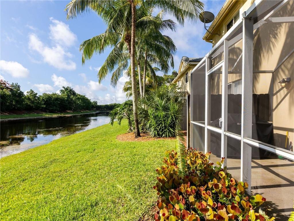 2092 PASA VERDE Lane, #2092, Weston, Weston, FL 33327 Photo 3