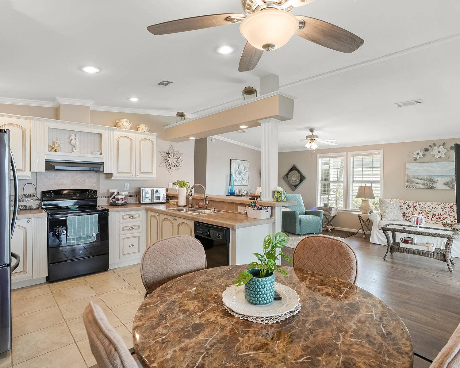 5420 Lagoon Drive, Fort Lauderdale, FL 33312 DSC03317