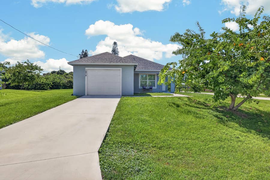 Property photo for 1974 SE GENA Road, Port St Lucie, FL