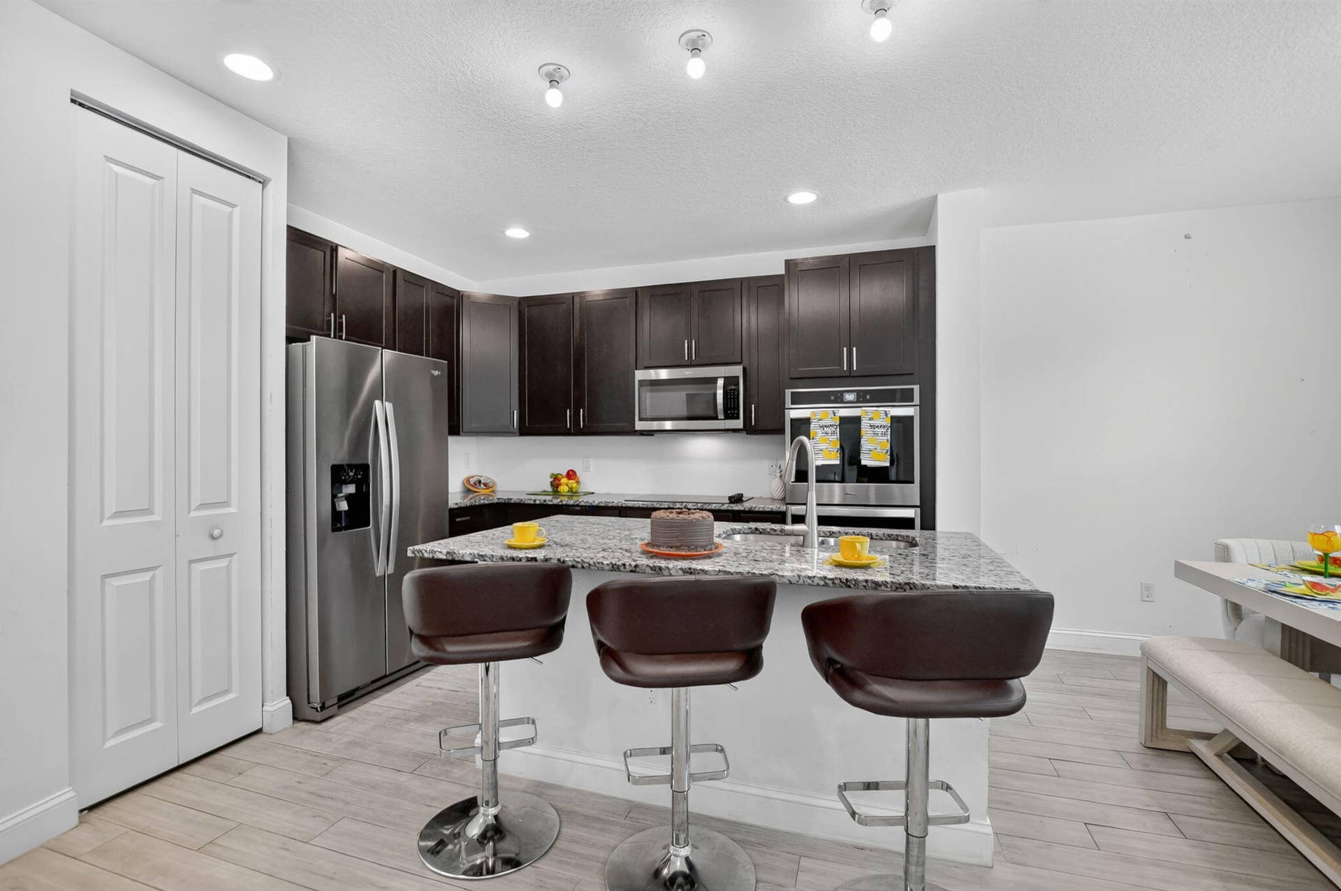 357 NW 36th Avenue, Pompano Beach, FL 33069 Entertain like a rock star in your chef's kitchen.