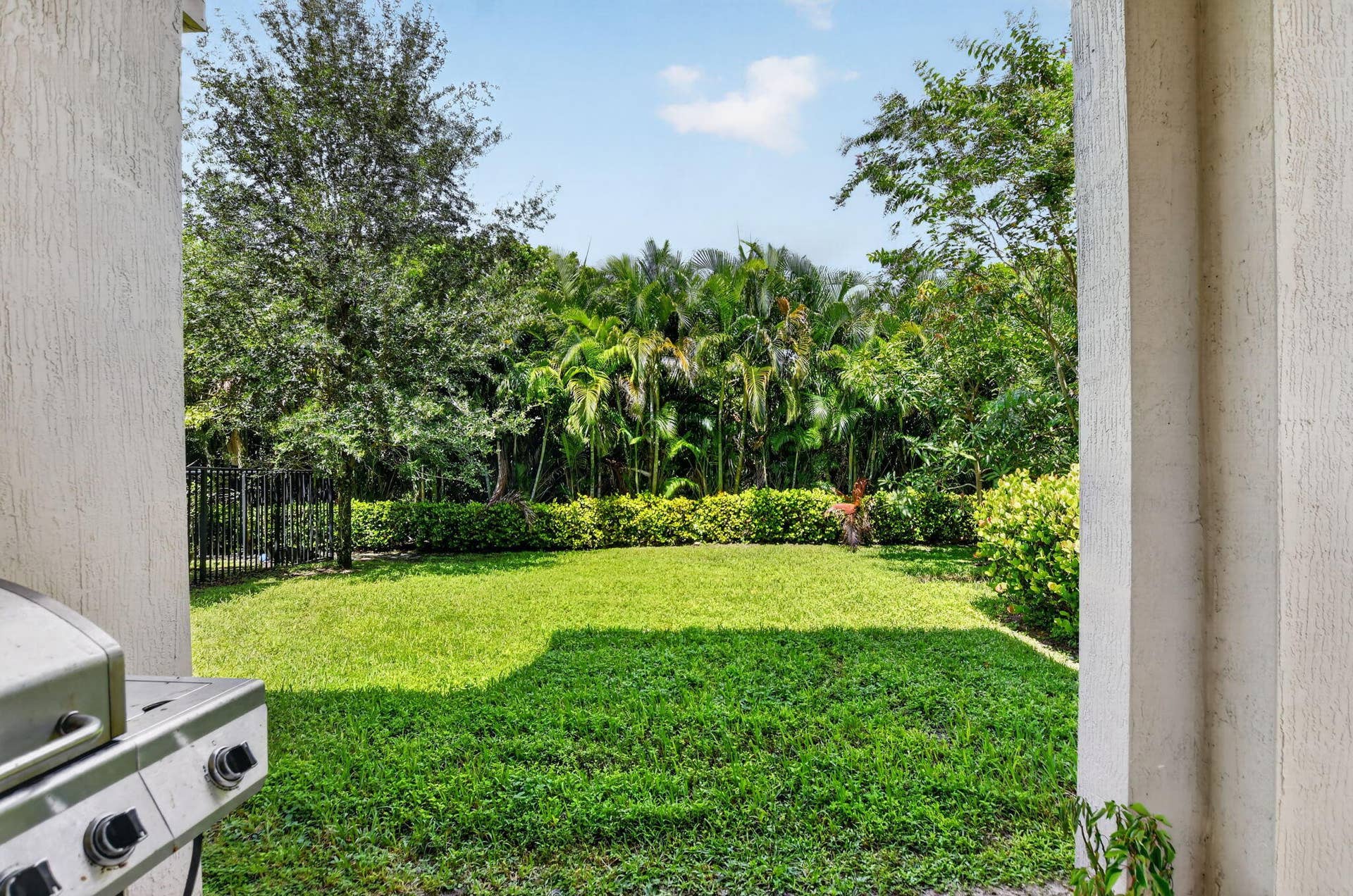 357 NW 36th Avenue, Pompano Beach, FL 33069 Covered 10'x8' patio for BBQ's.